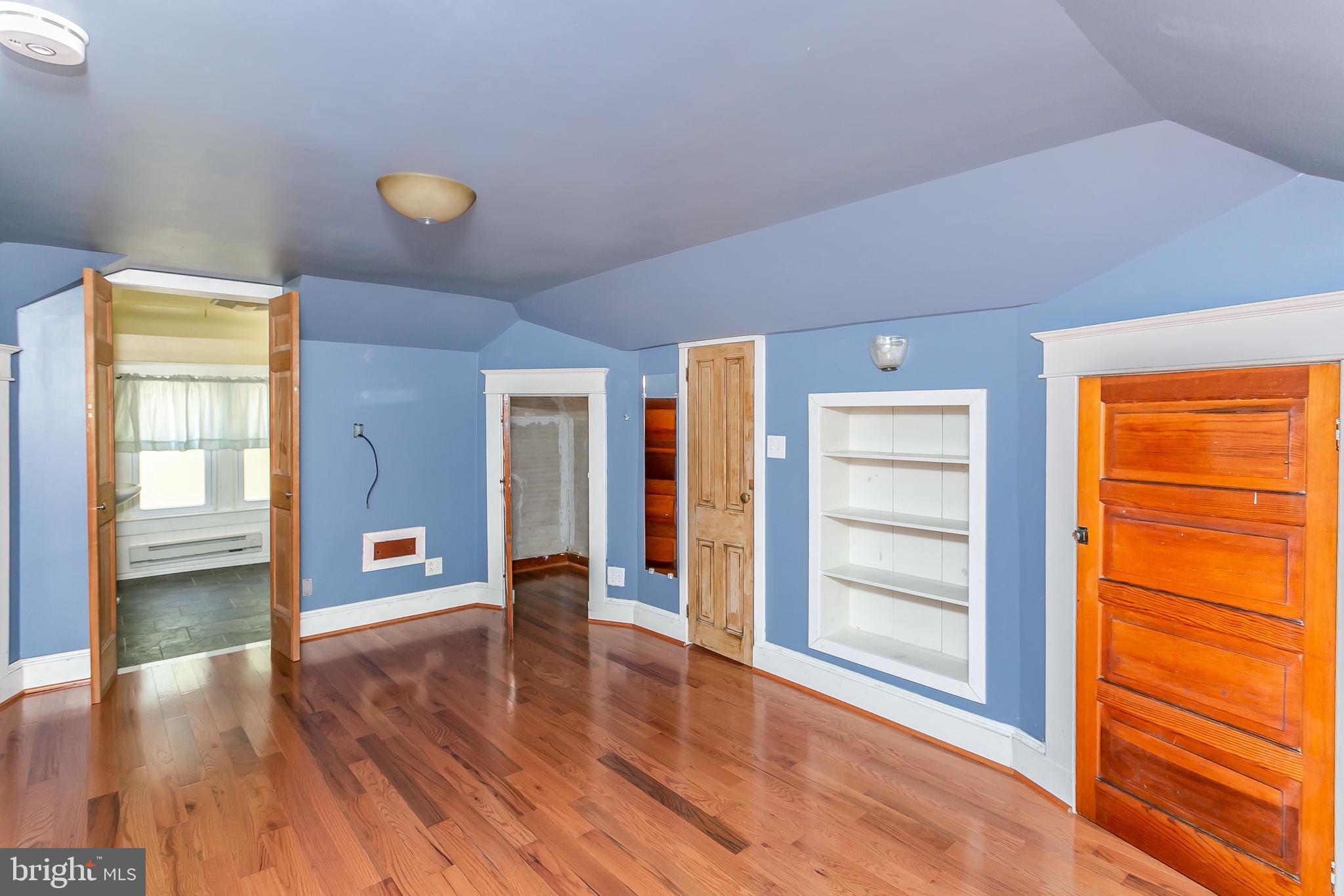 MERRIDALE LITTLE FARMS - Residential