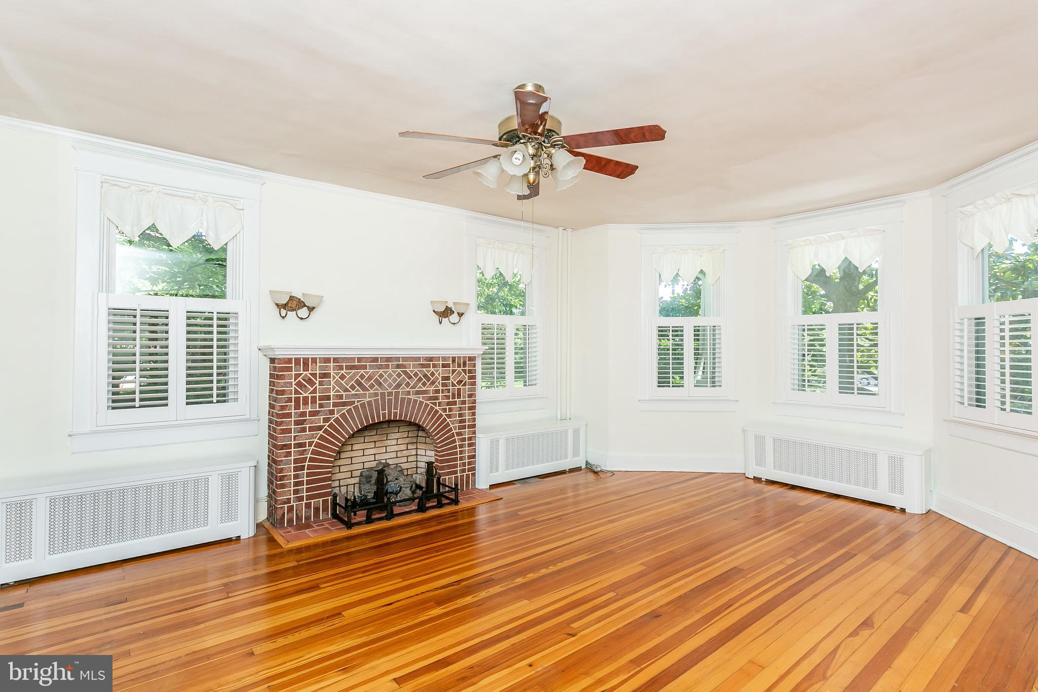 MERRIDALE LITTLE FARMS - Residential