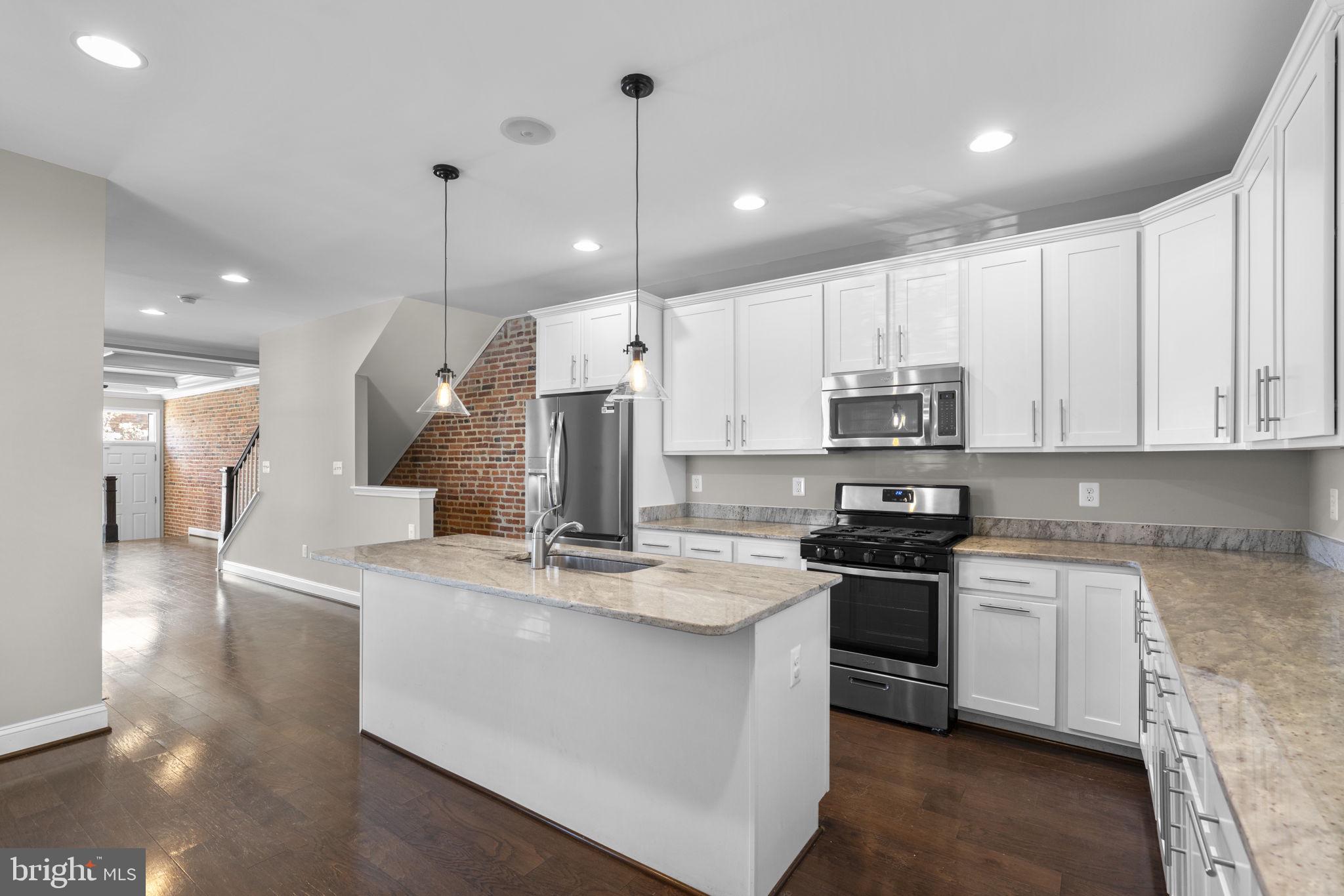 BREWERS HILL - Residential