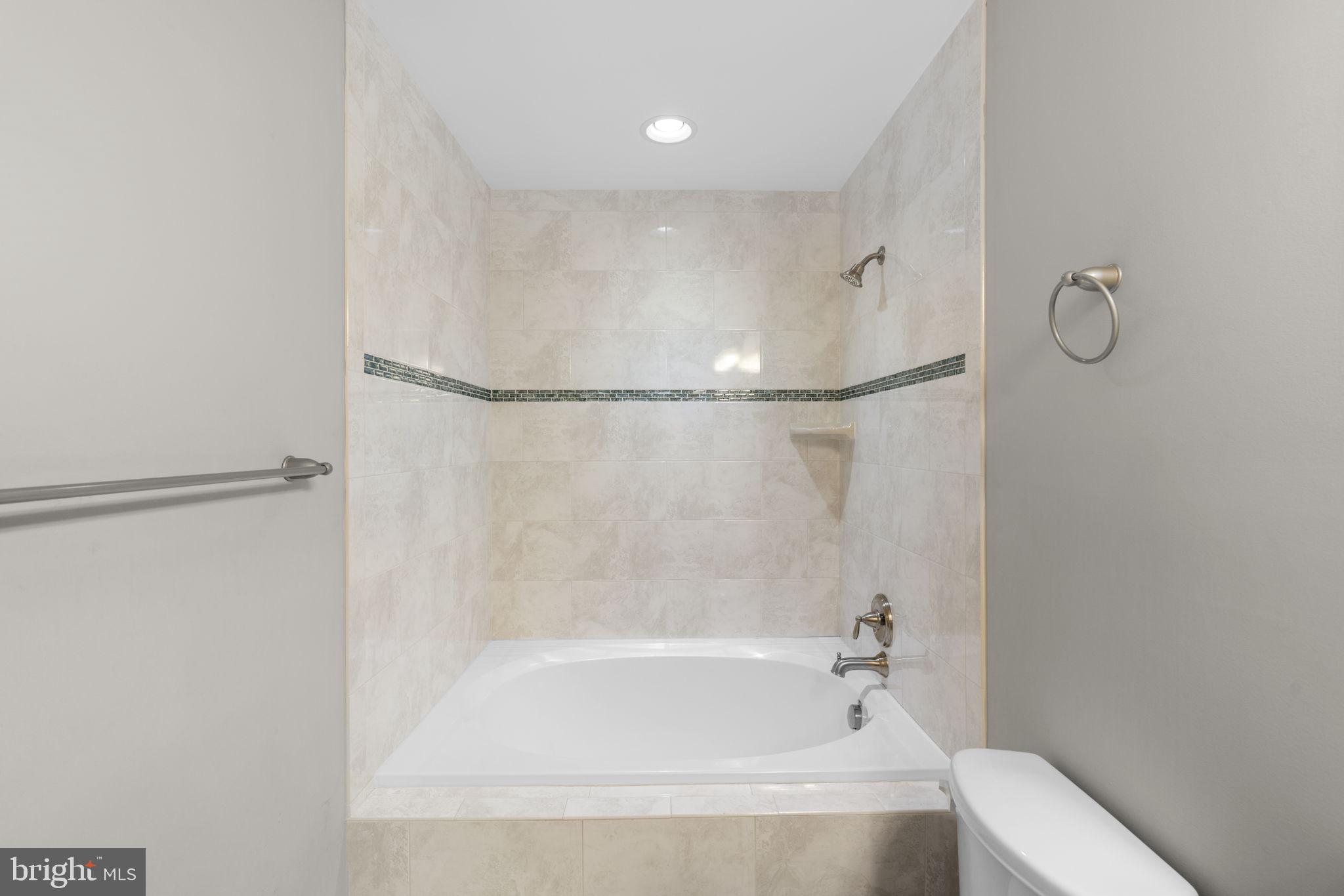 BREWERS HILL - Residential