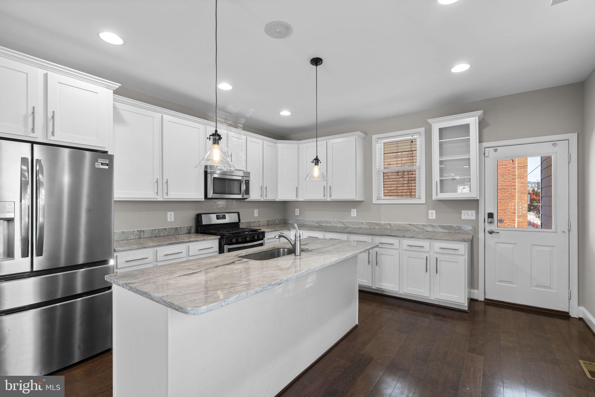 BREWERS HILL - Residential