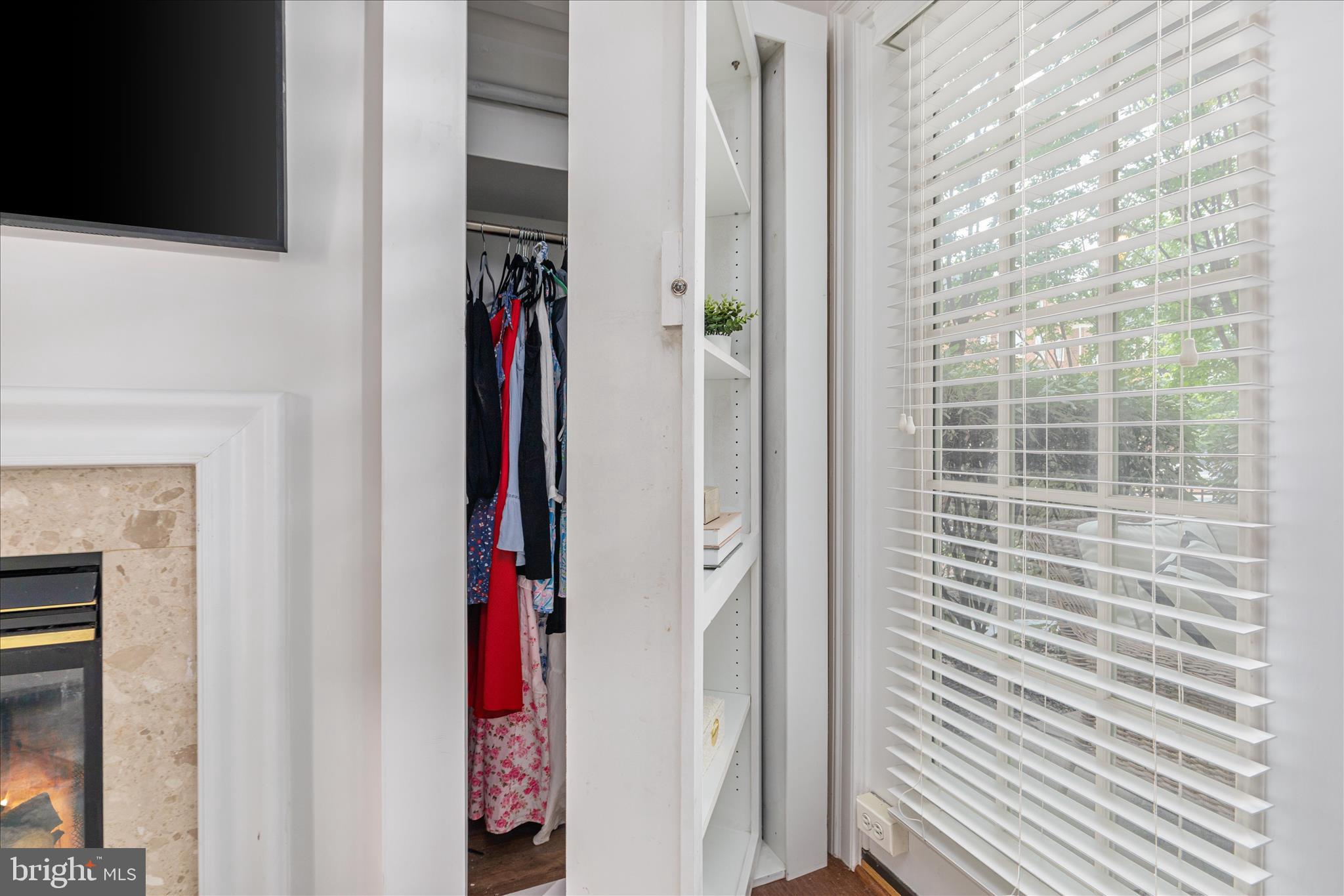 RIVER CREEK - Residential