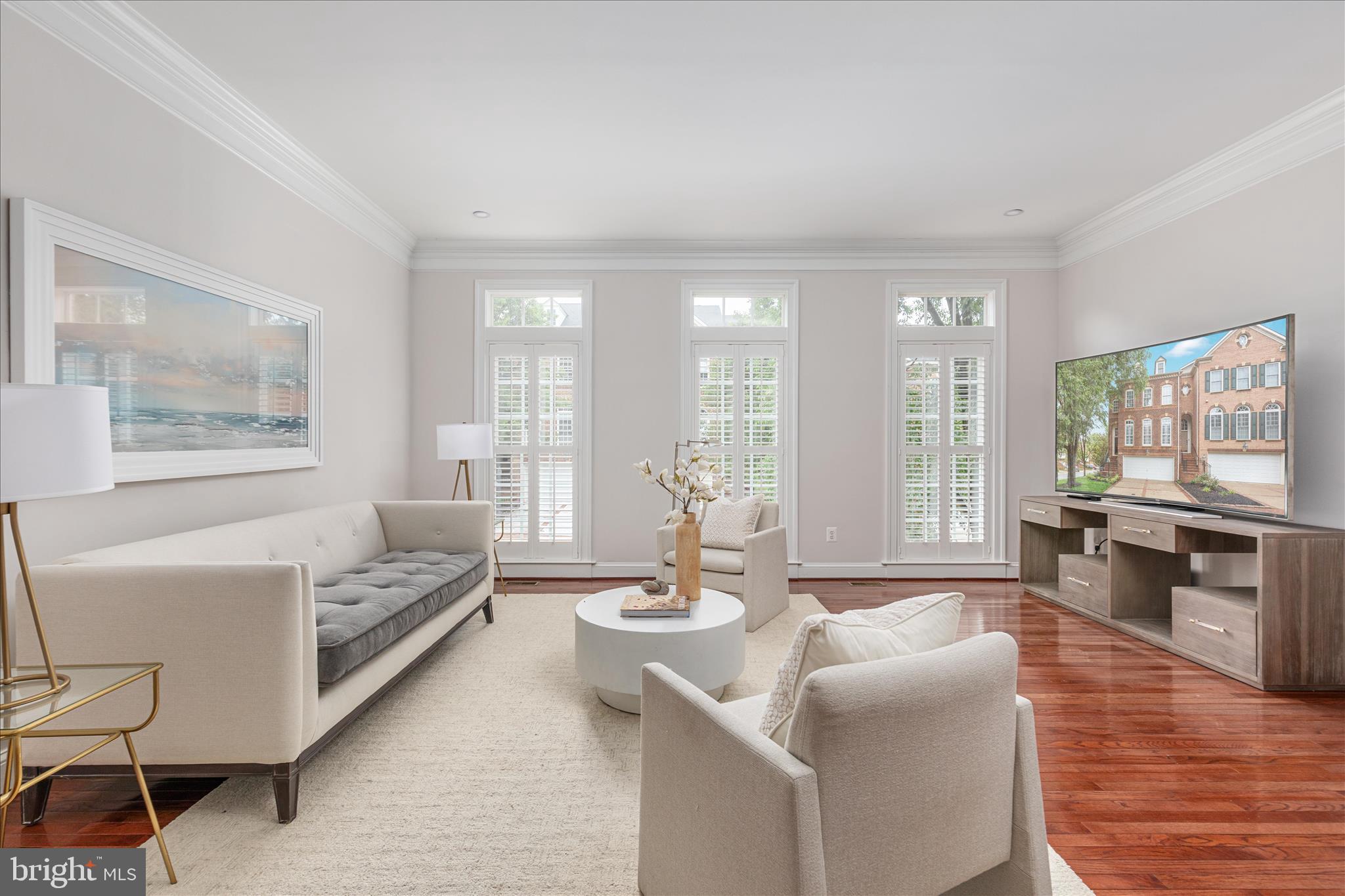 RIVER CREEK - Residential