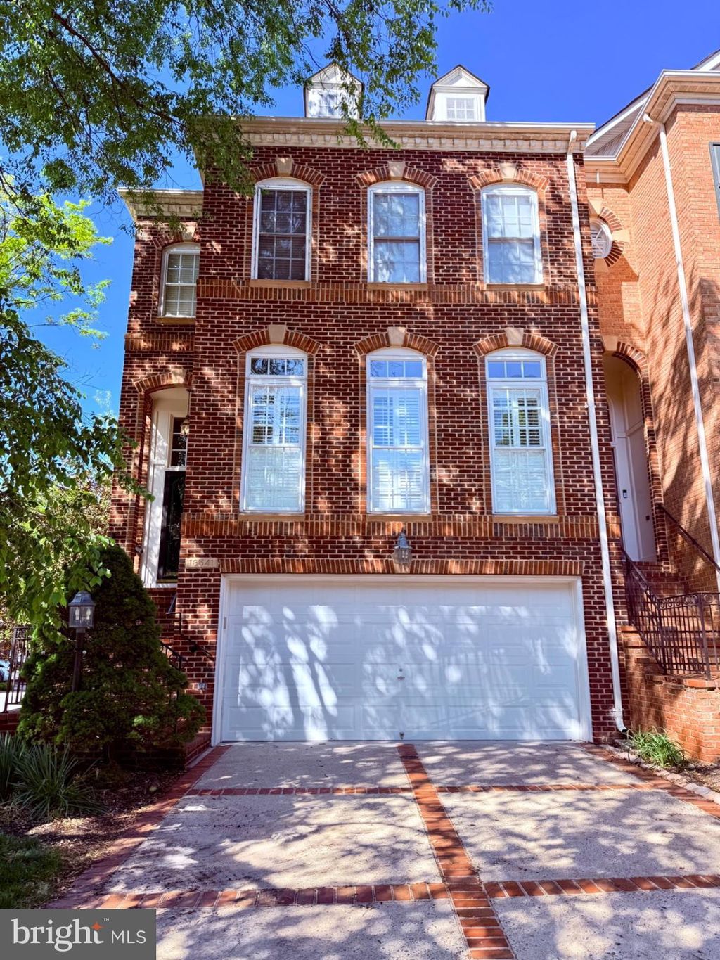 Photo of 18541 Perdido Bay Terrace, LEESBURG, VA 20176 (MLS # VALO2125254)