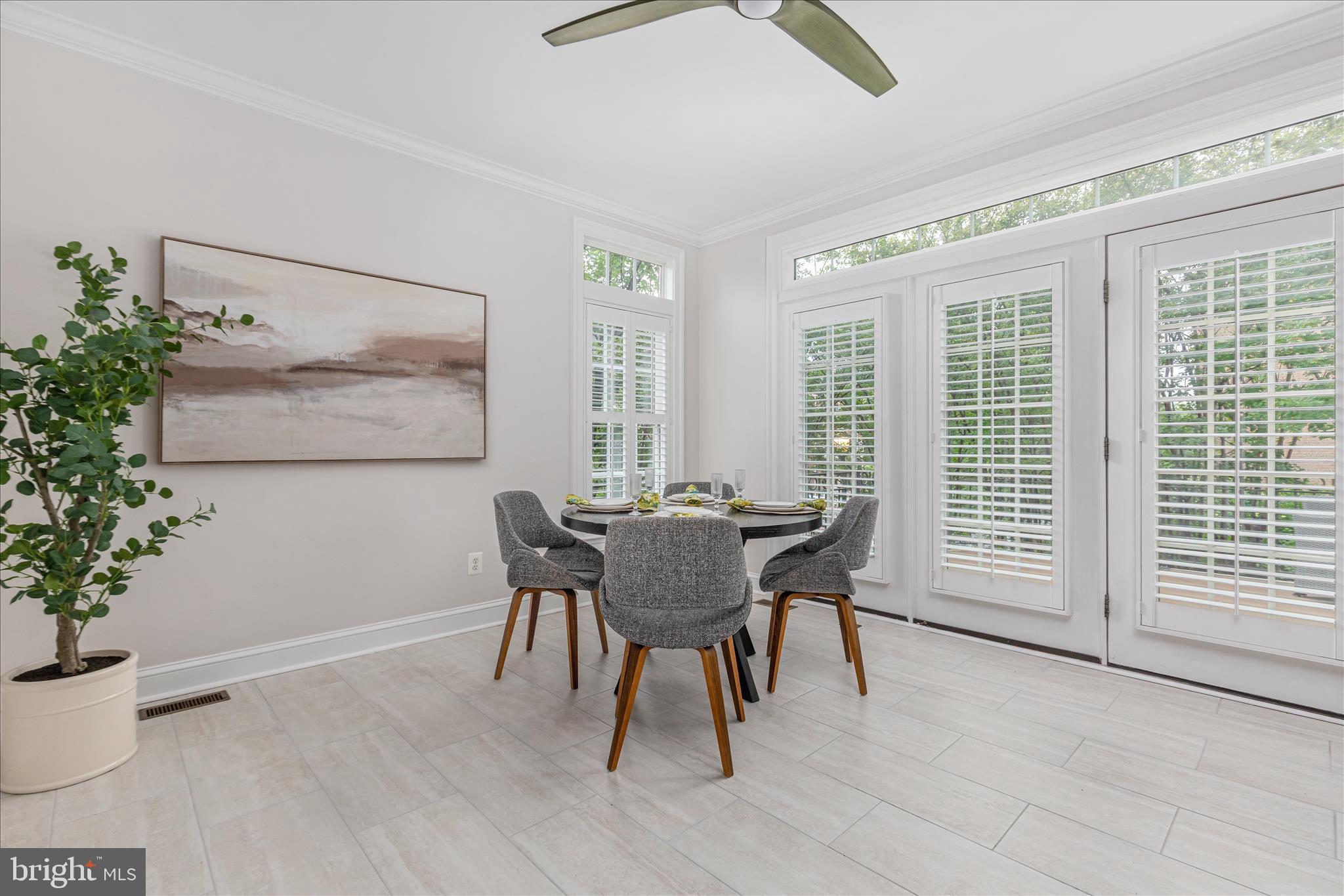 RIVER CREEK - Residential