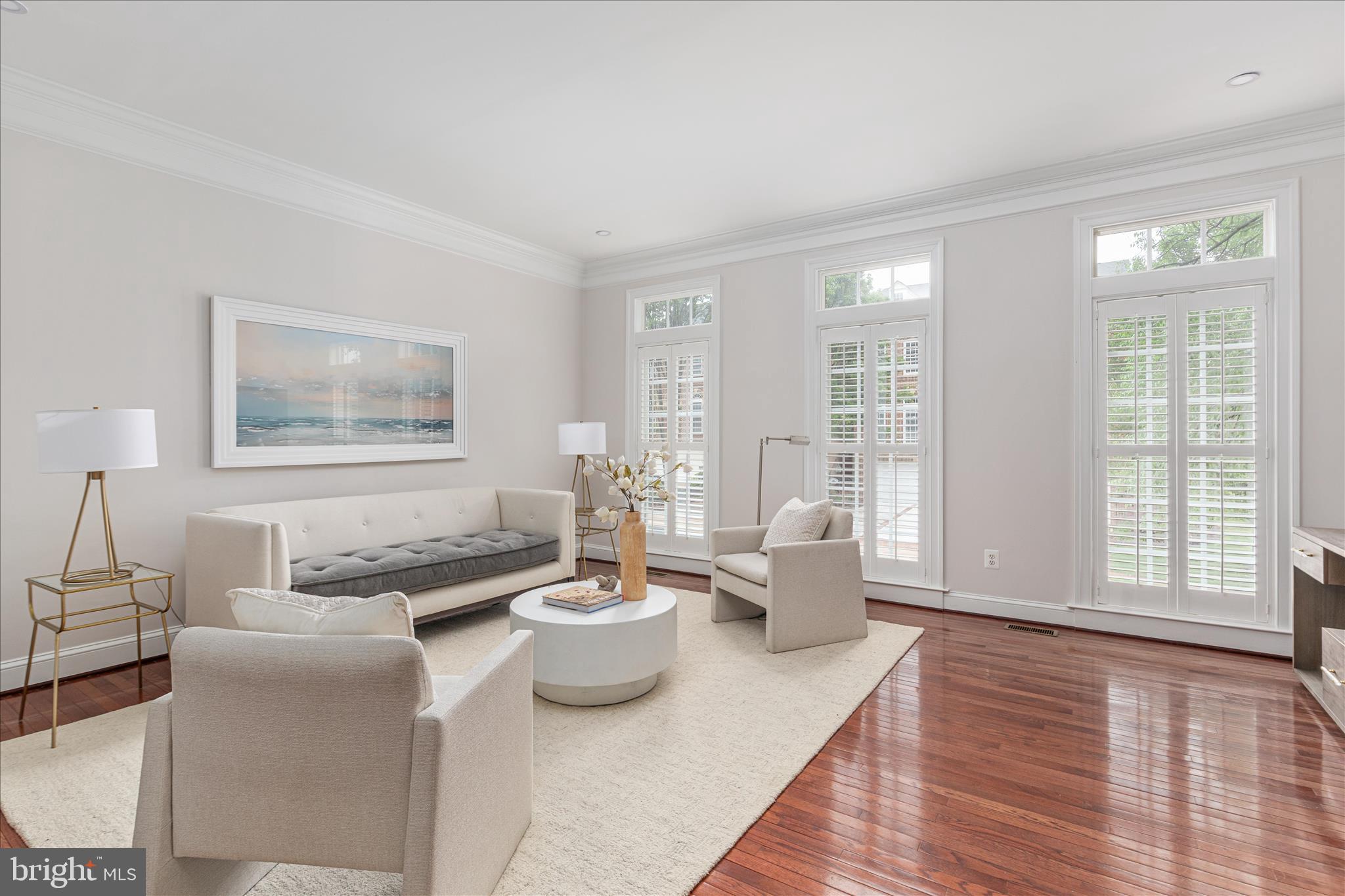 RIVER CREEK - Residential