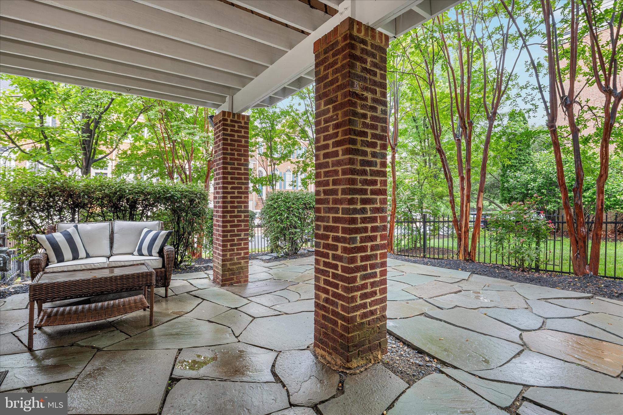 RIVER CREEK - Residential