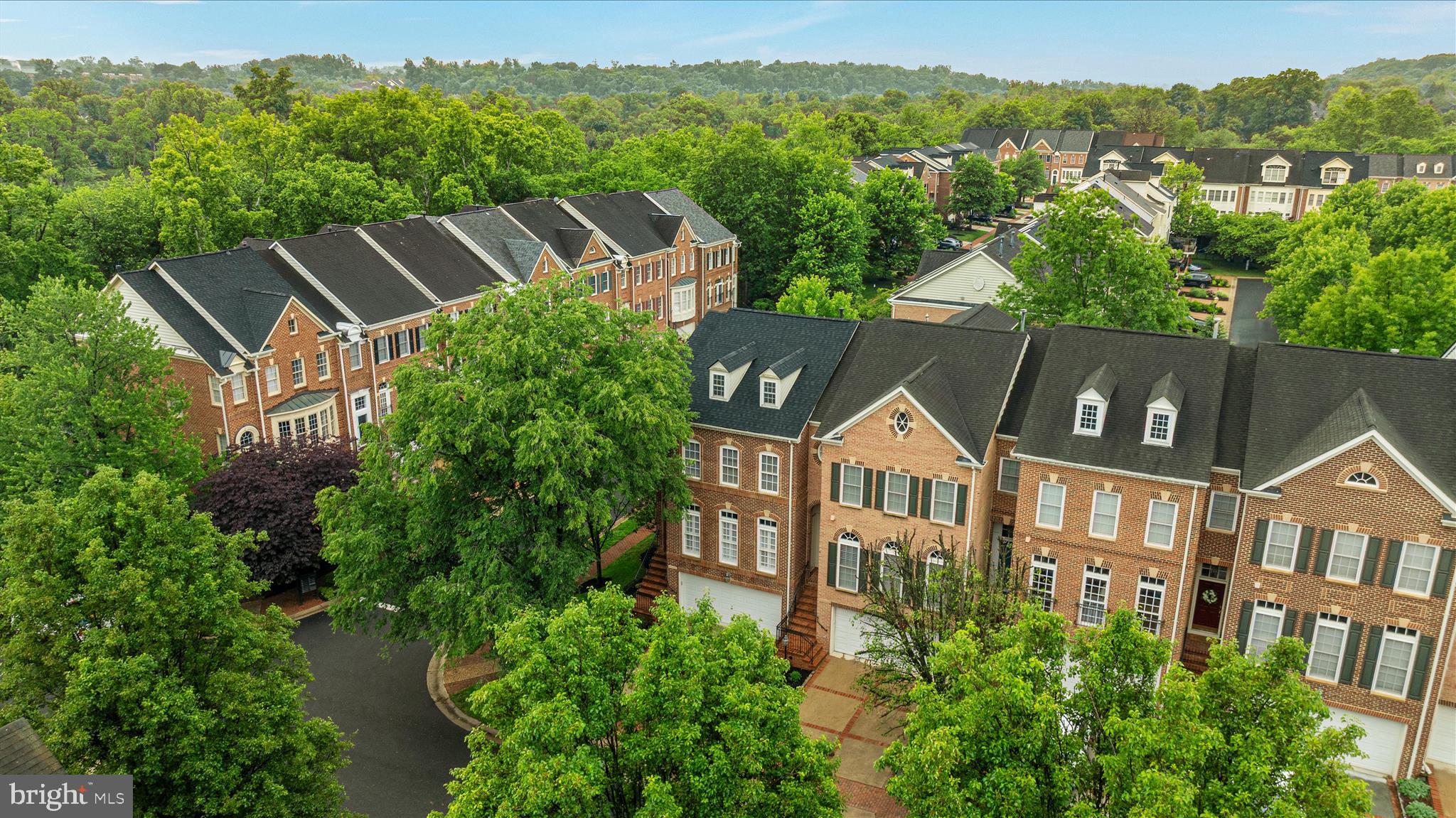 RIVER CREEK - Residential