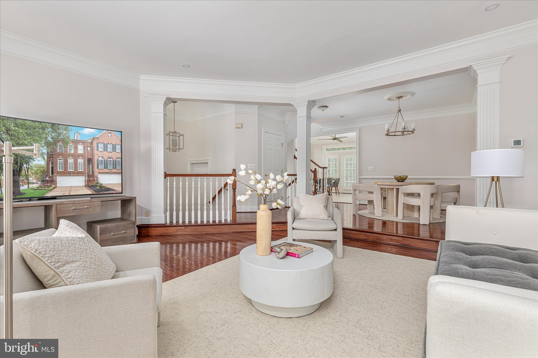 RIVER CREEK - Residential