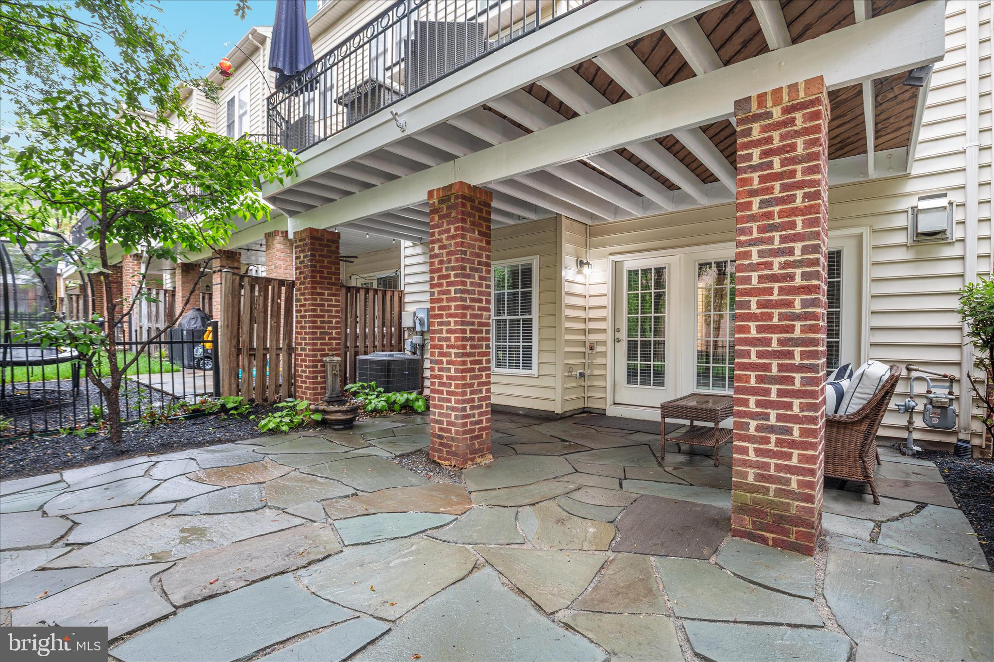 RIVER CREEK - Residential