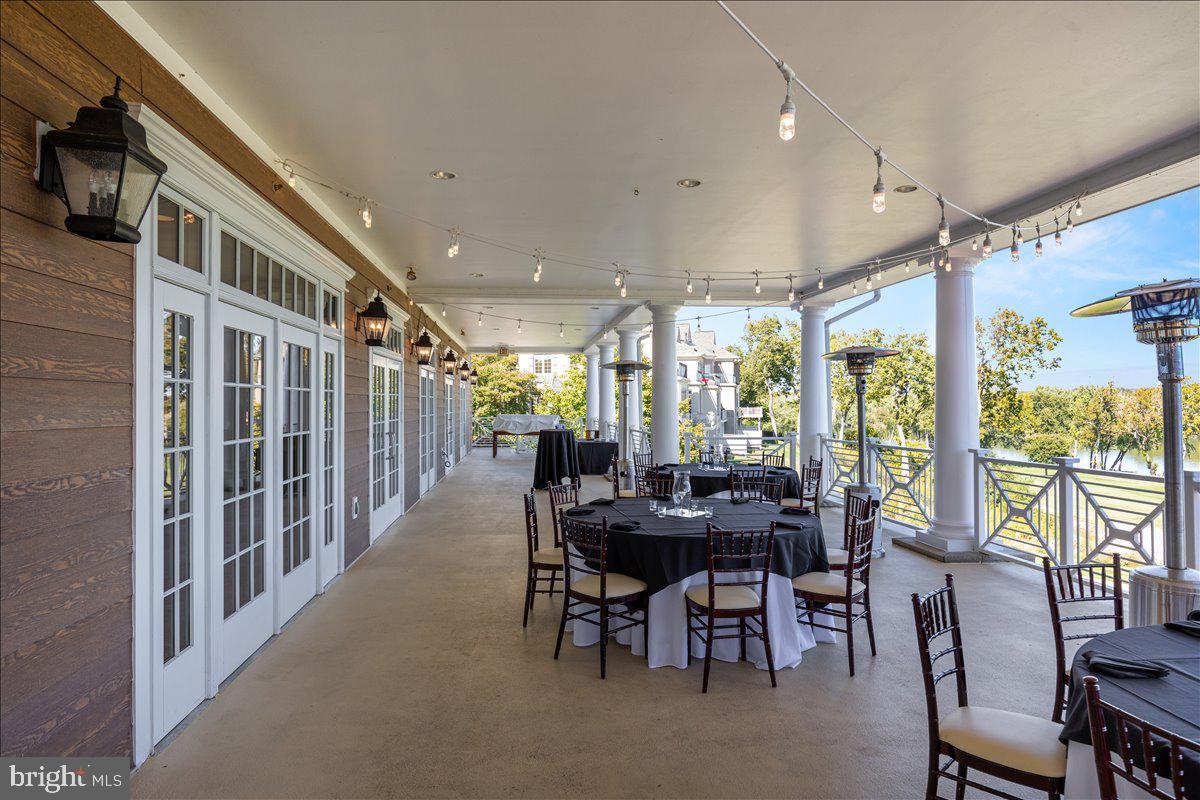 RIVER CREEK - Residential