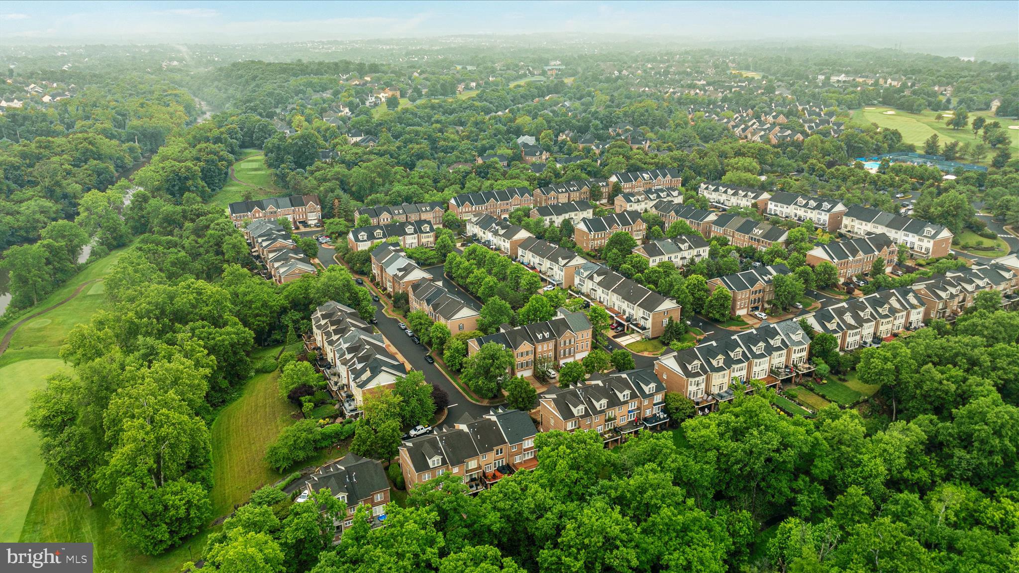 RIVER CREEK - Residential