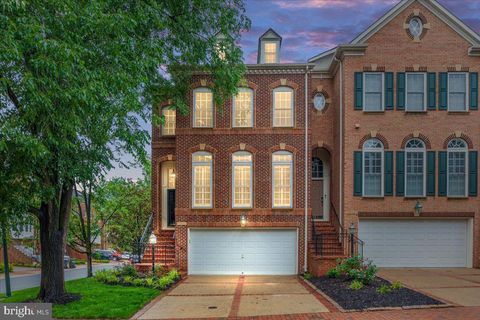 Photo of 18541 Perdido Bay Terrace, LEESBURG, VA 20176 (MLS # VALO2125254)