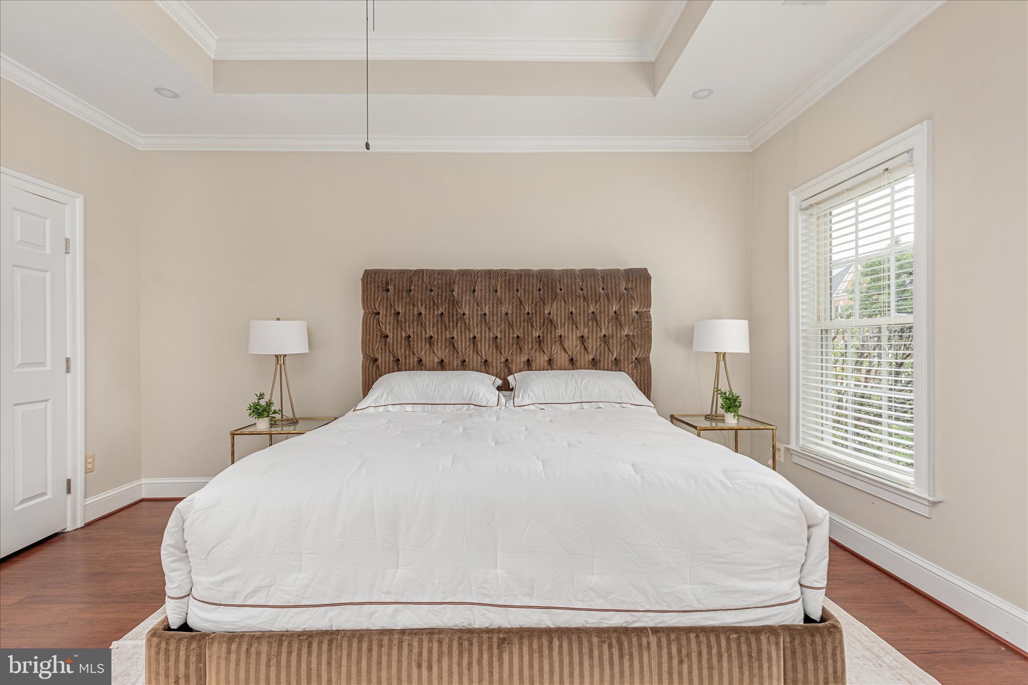 RIVER CREEK - Residential