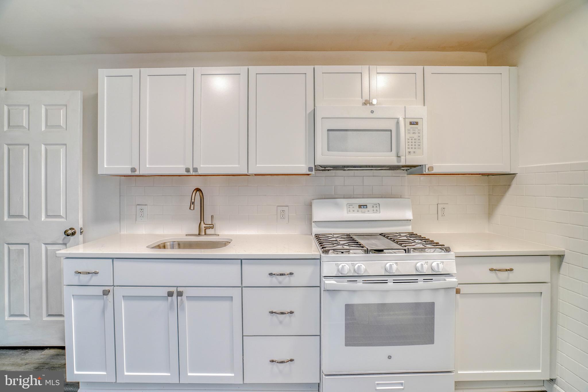 MAYFAIR - Residential