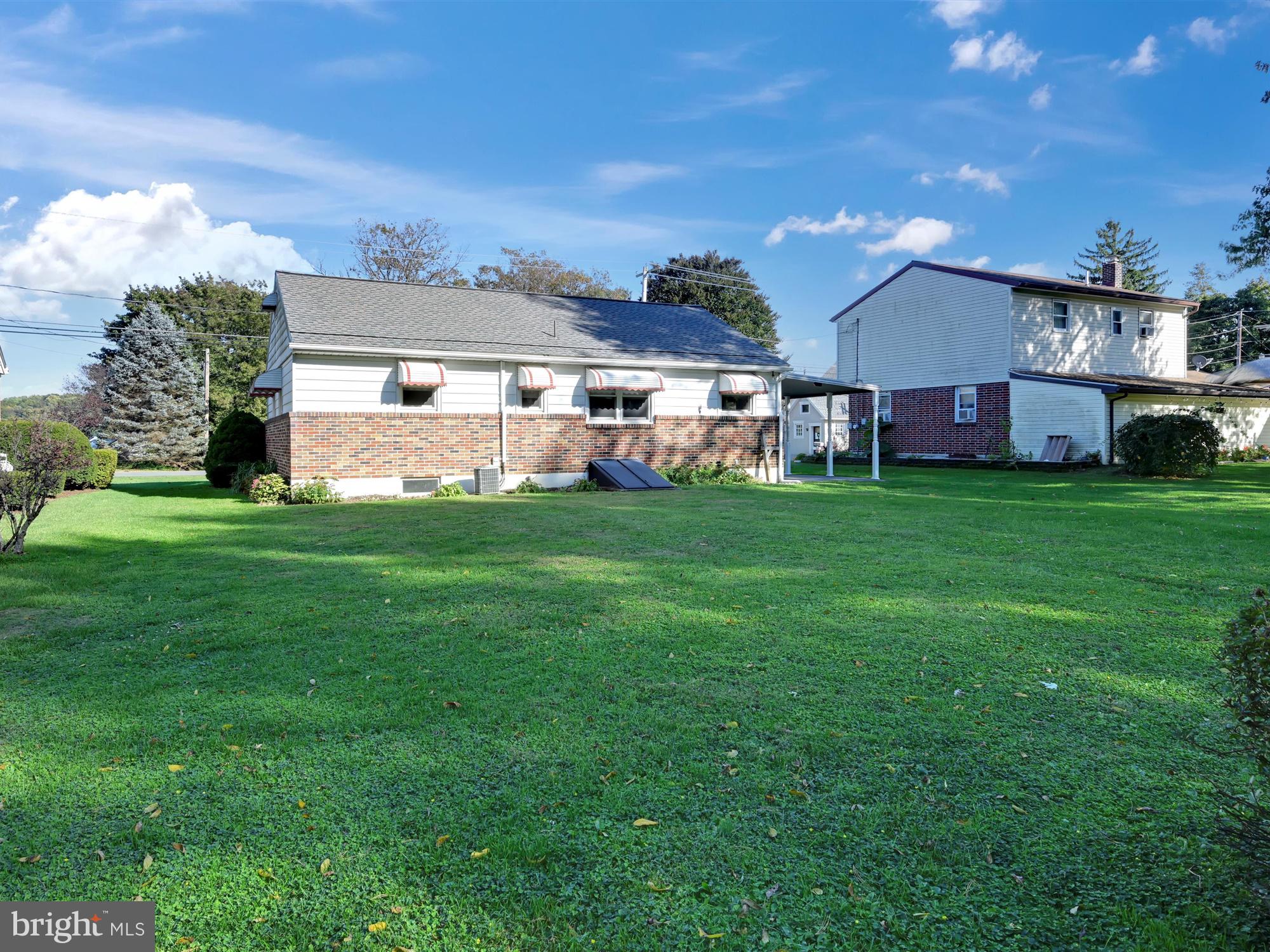 CUSHION PEAK - Residential