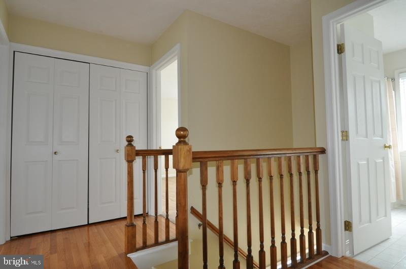 SPRINGETTS OAKS - Residential