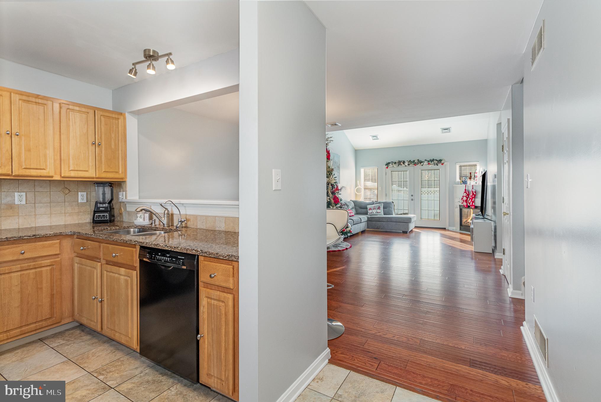 TOWNES AT SPRINGFORD - Residential