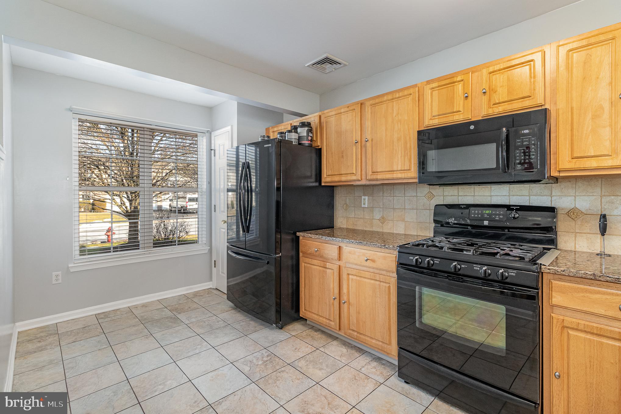 TOWNES AT SPRINGFORD - Residential