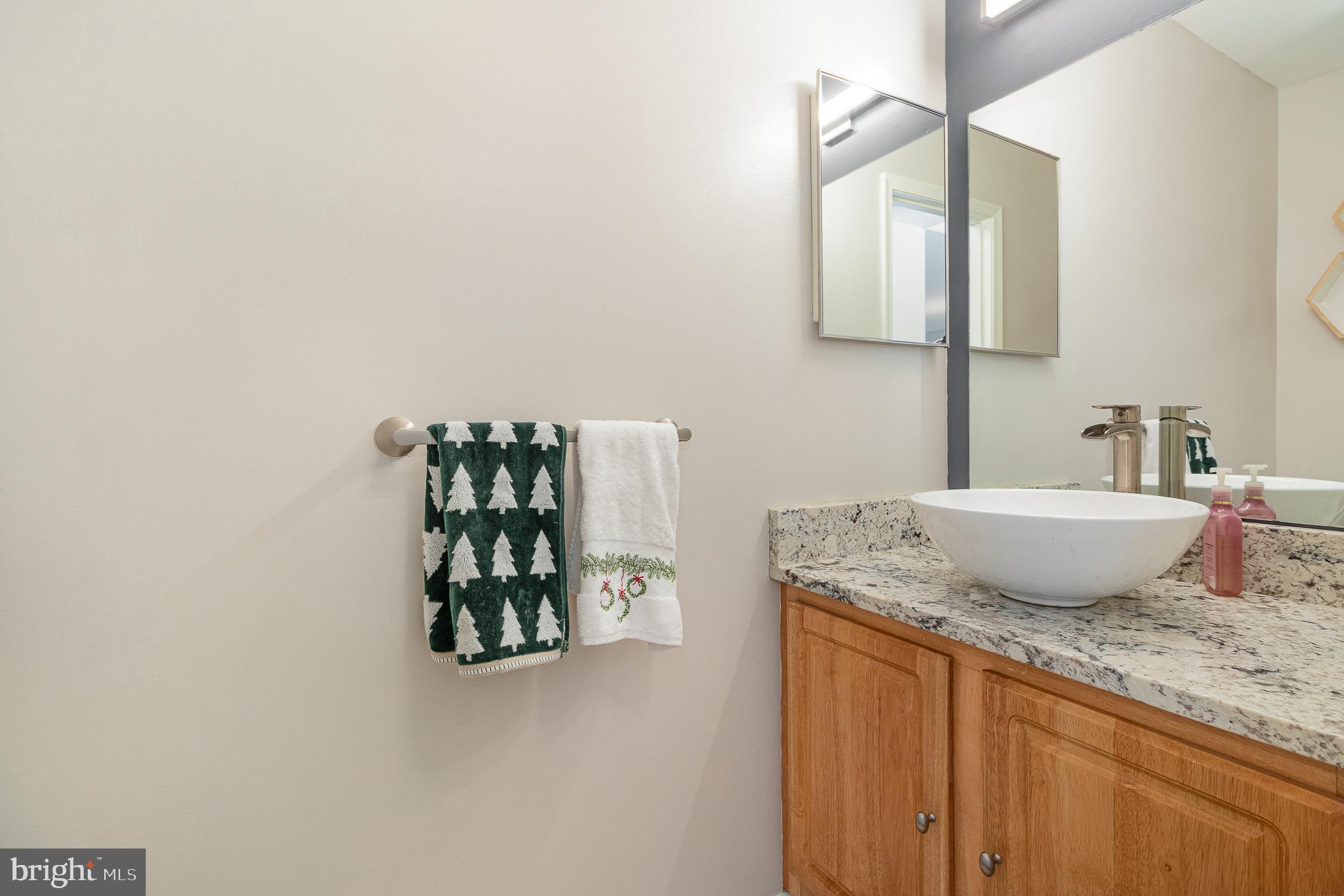TOWNES AT SPRINGFORD - Residential