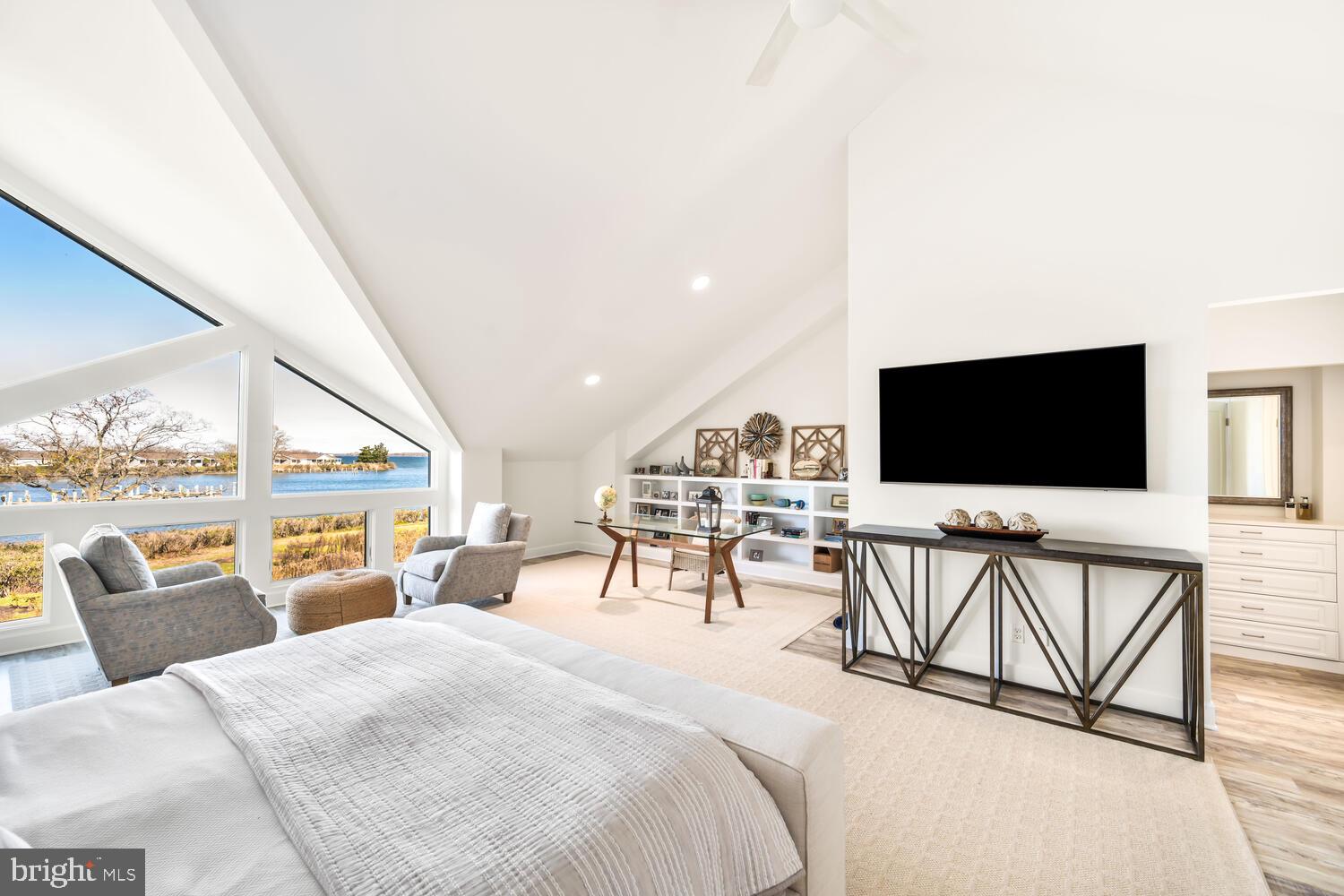 HAMBLETON COVE - Residential