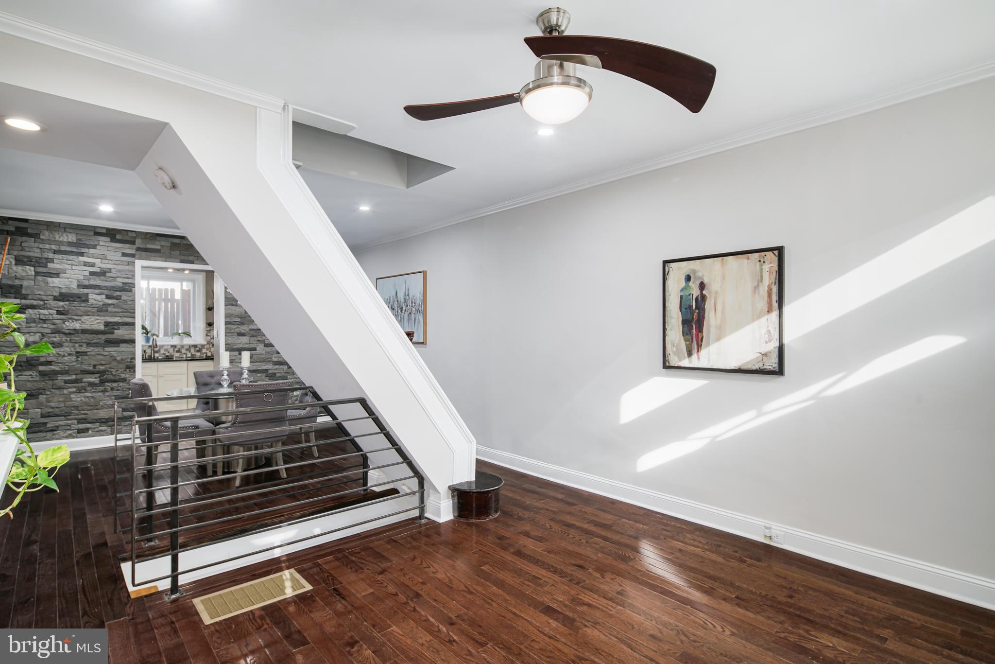 OLDE KENSINGTON - Residential Lease