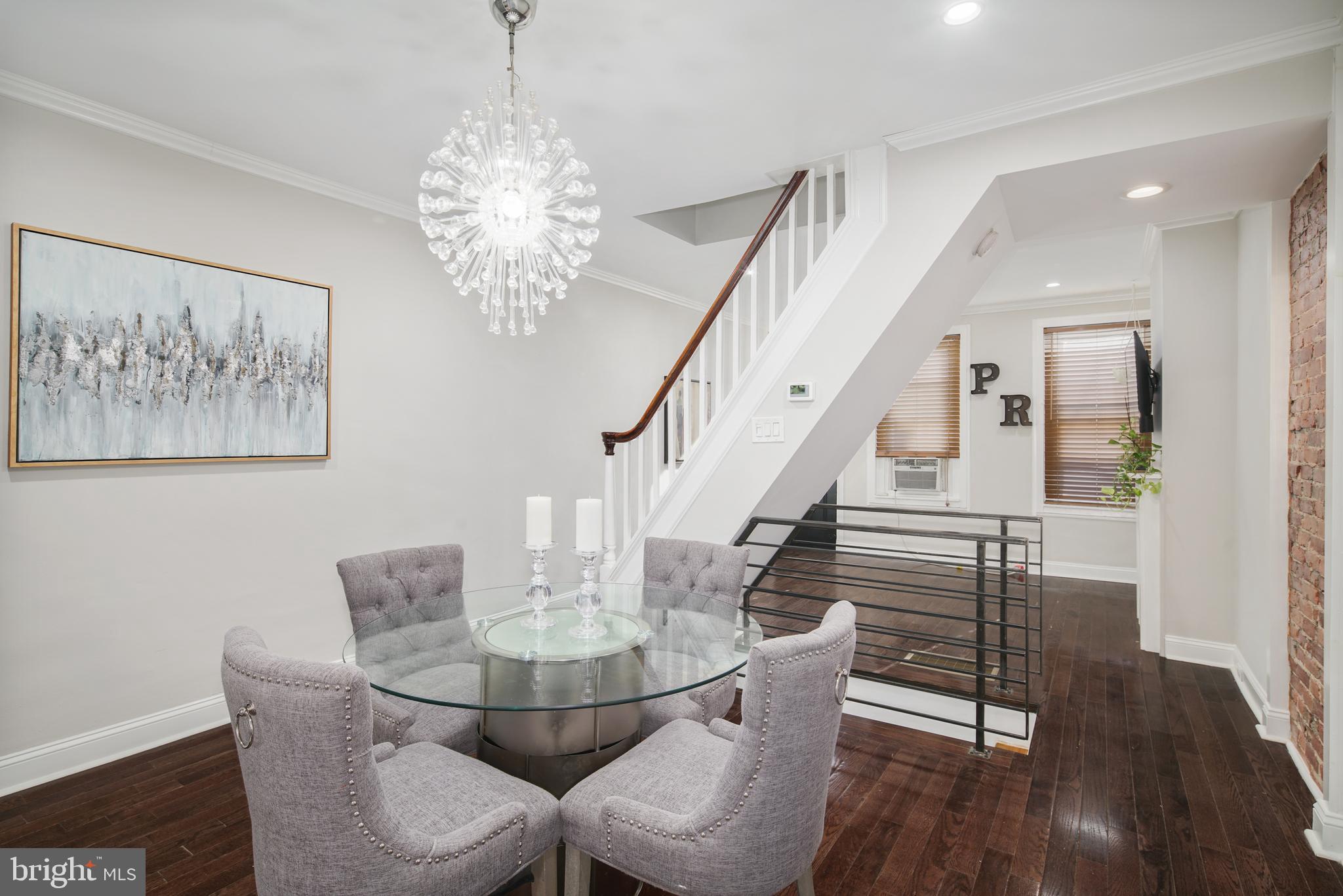 OLDE KENSINGTON - Residential Lease