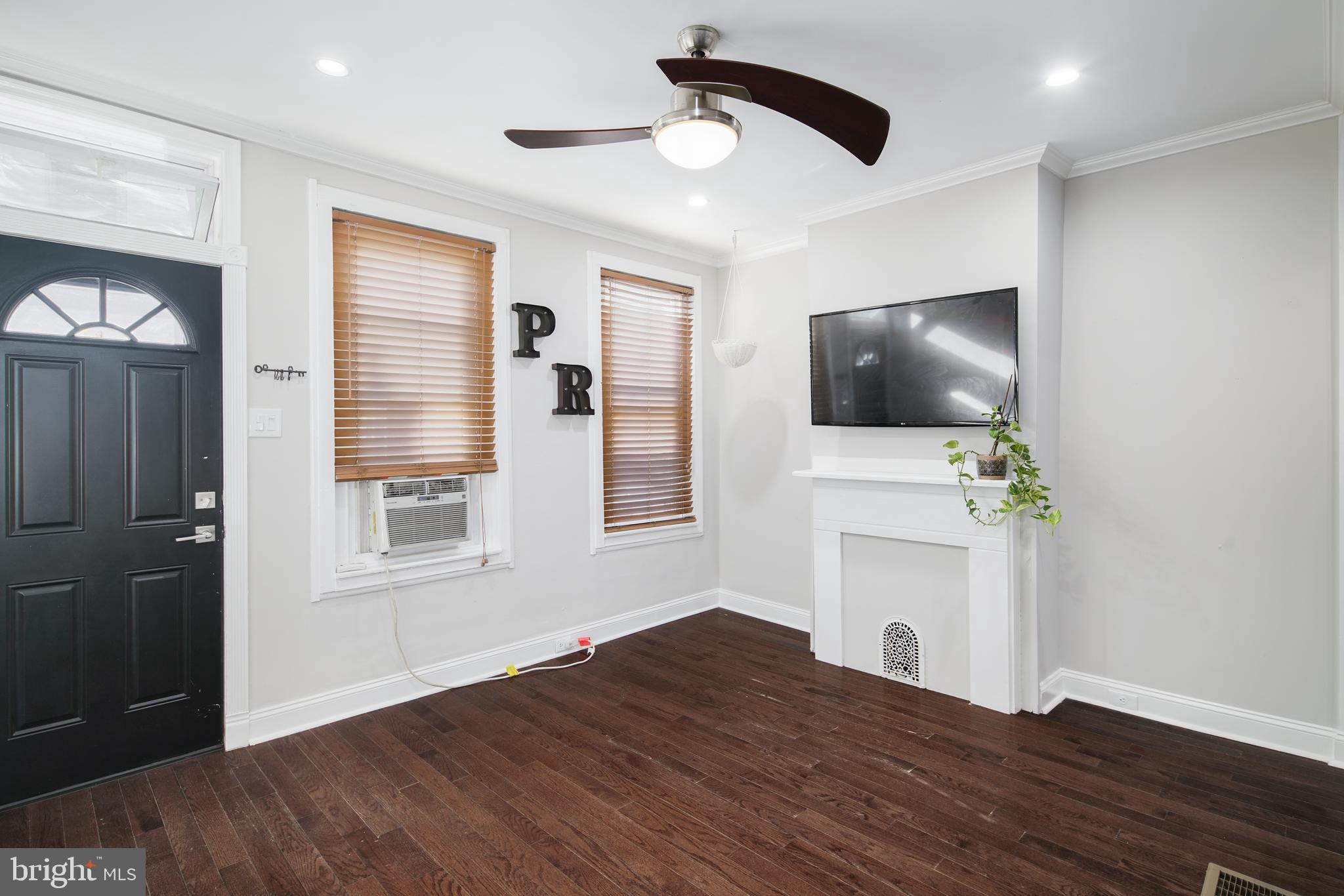 OLDE KENSINGTON - Residential Lease