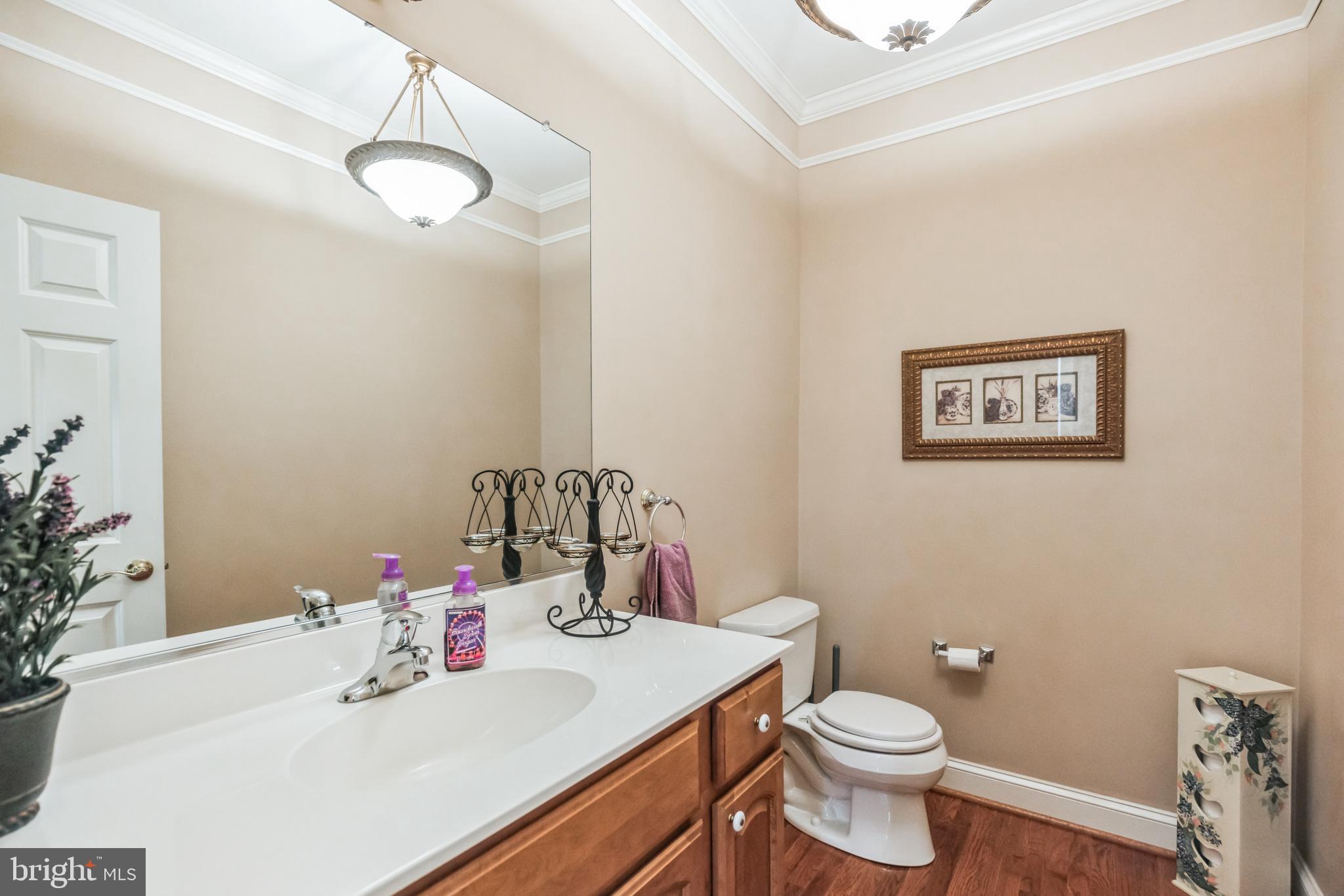 WHISPERING WOODS - Residential