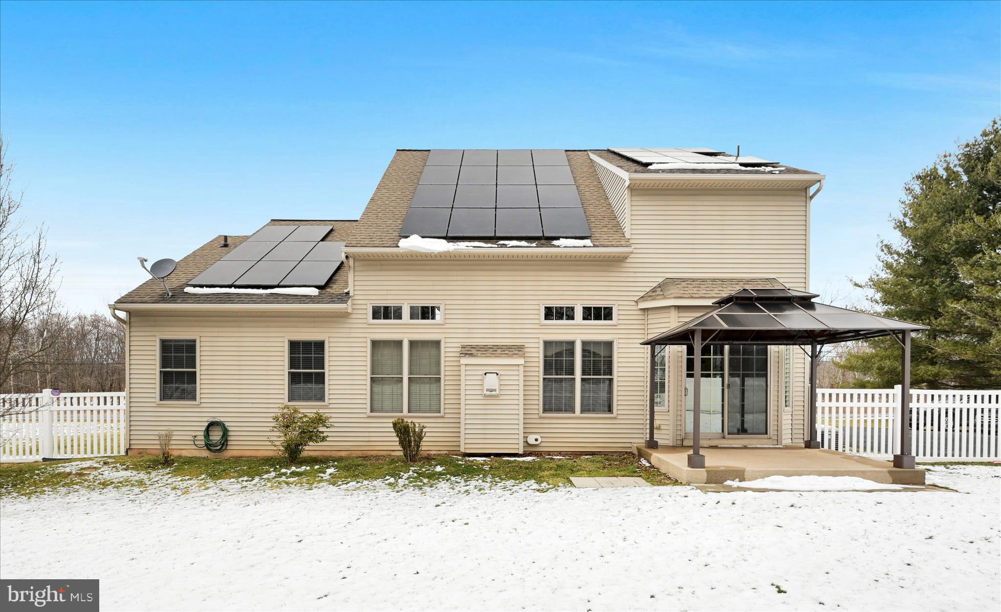 FALCON RIDGE - Residential