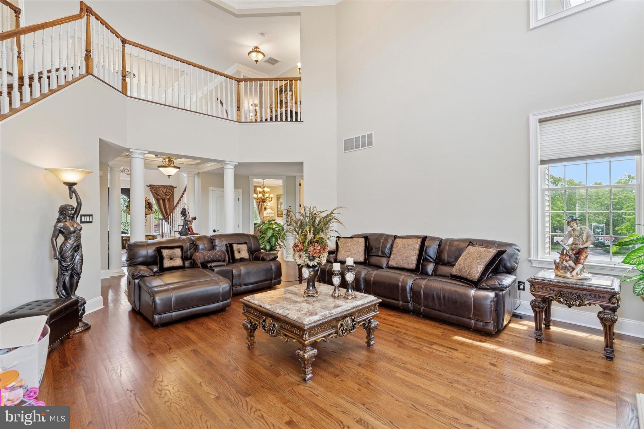 RIVERCREST - Residential