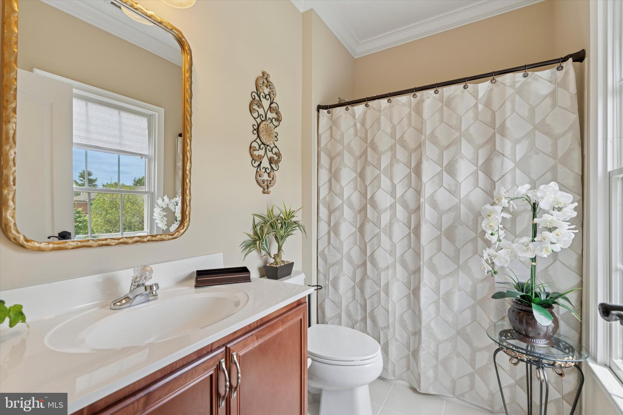 RIVERCREST - Residential