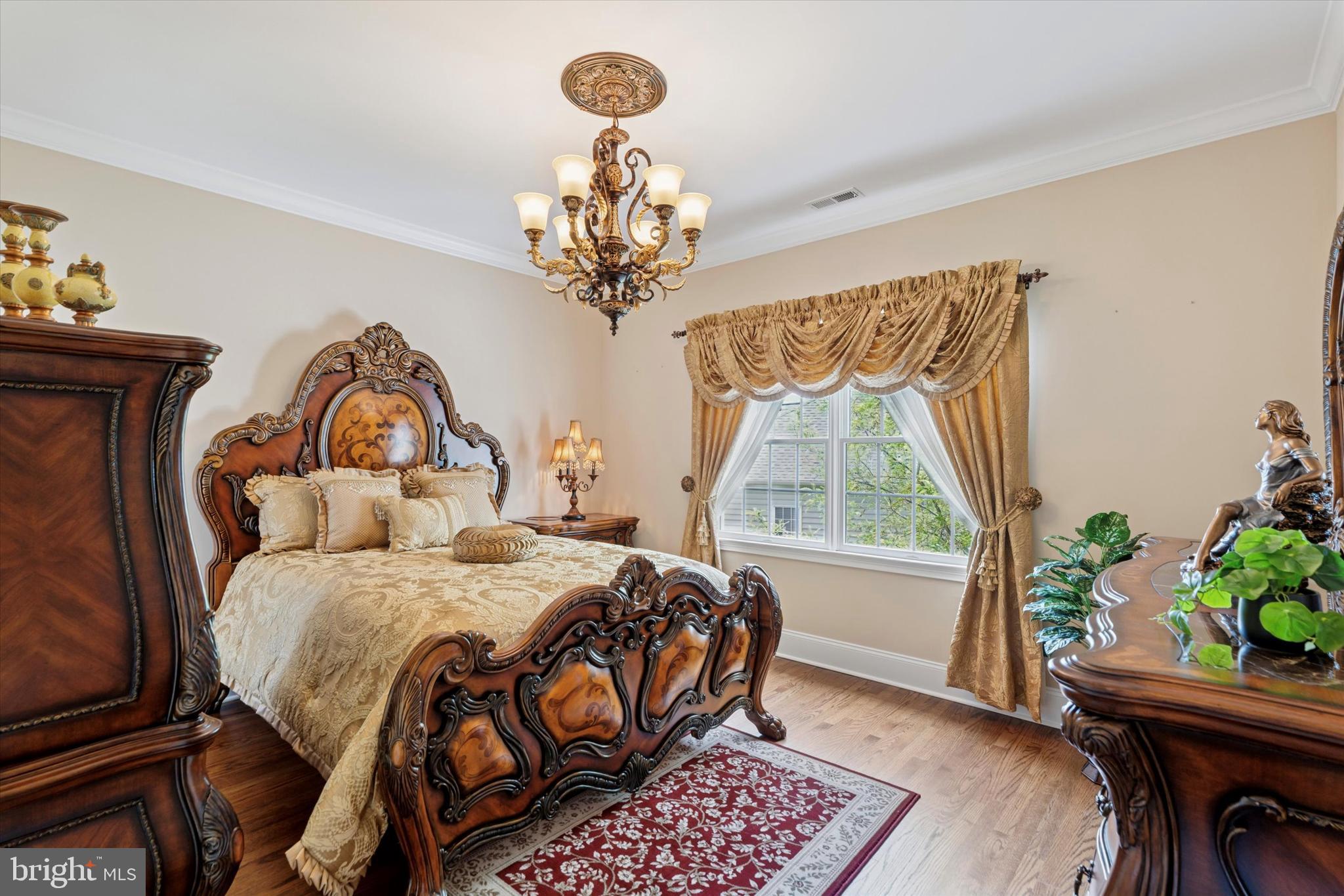 RIVERCREST - Residential