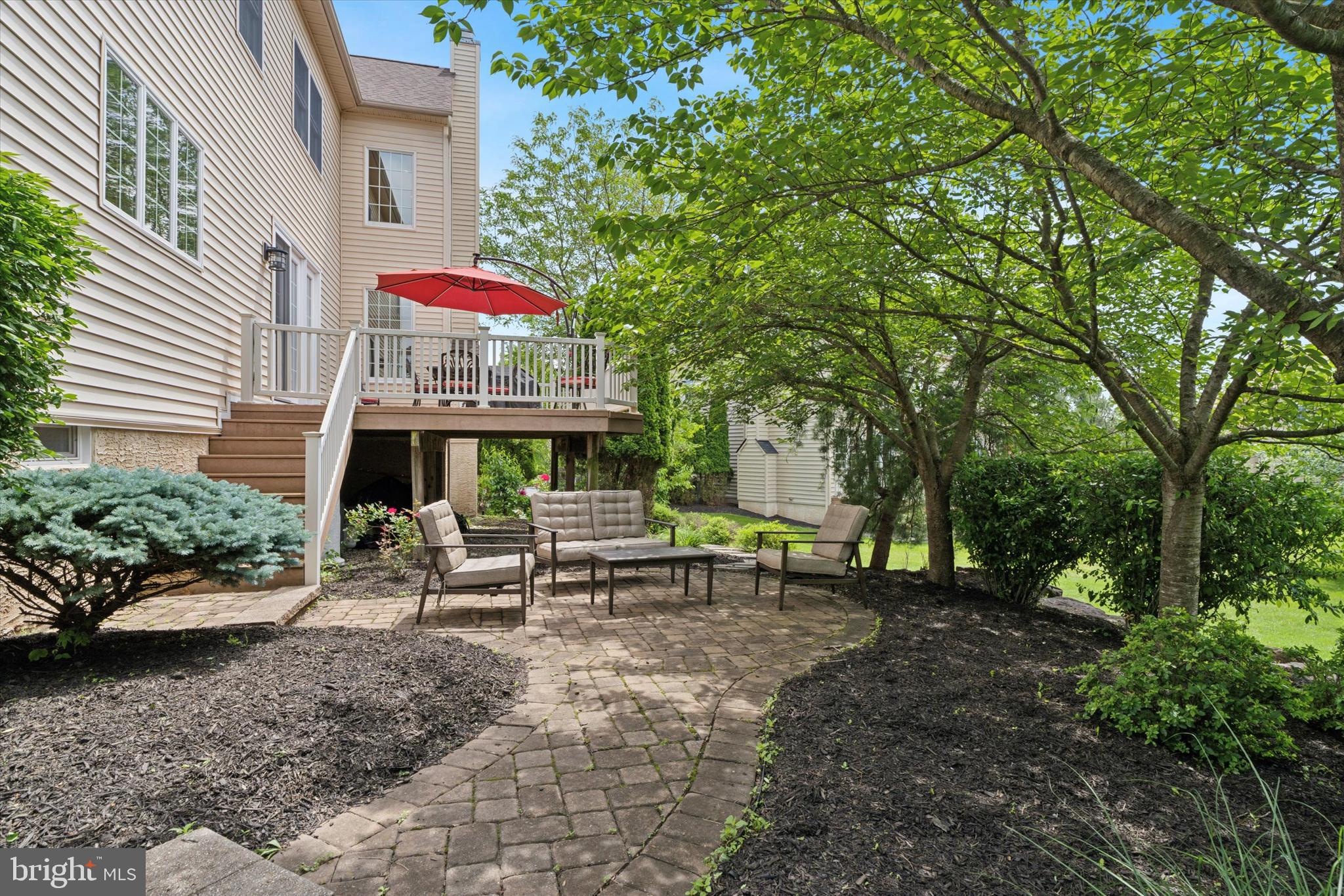 RIVERCREST - Residential