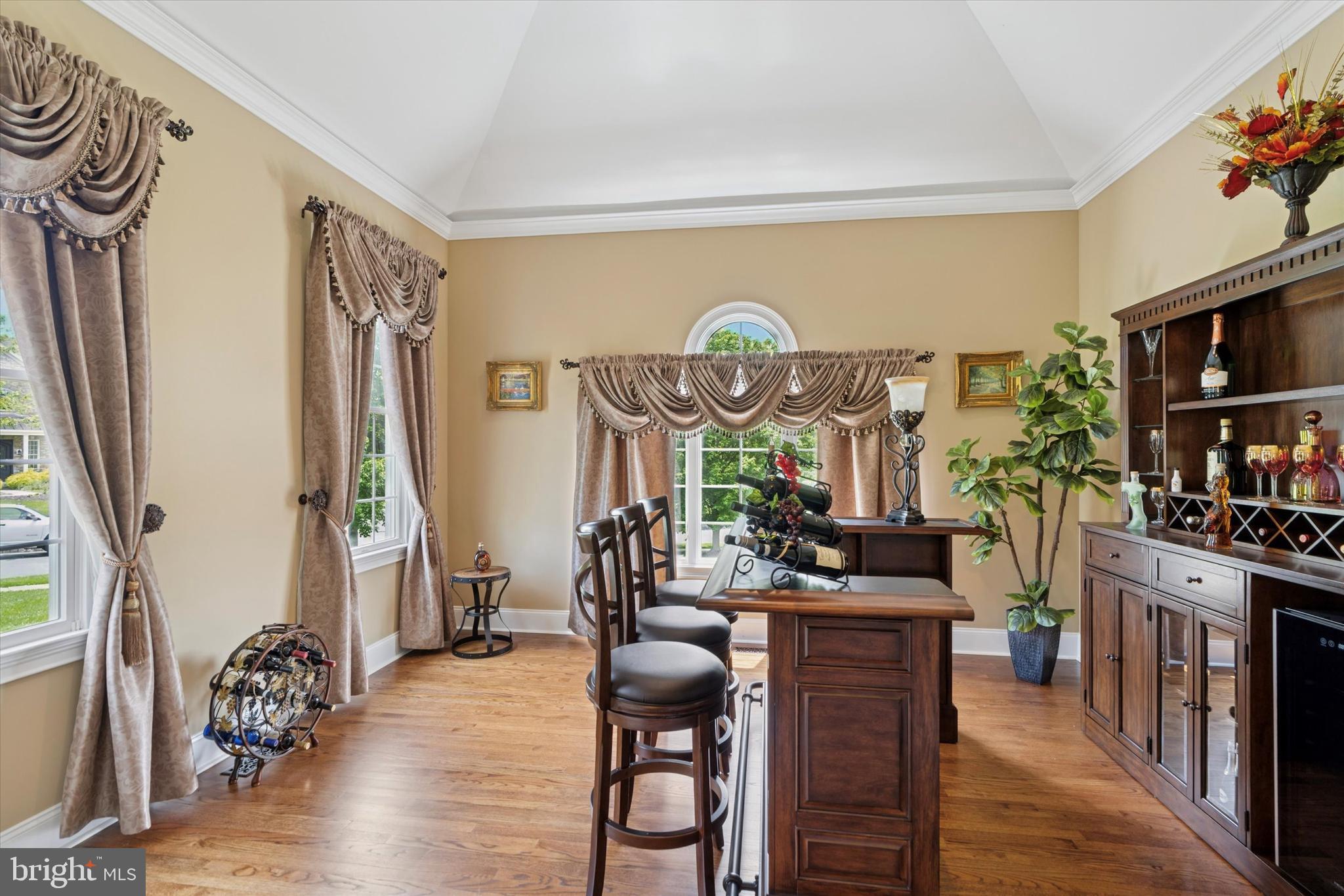 RIVERCREST - Residential