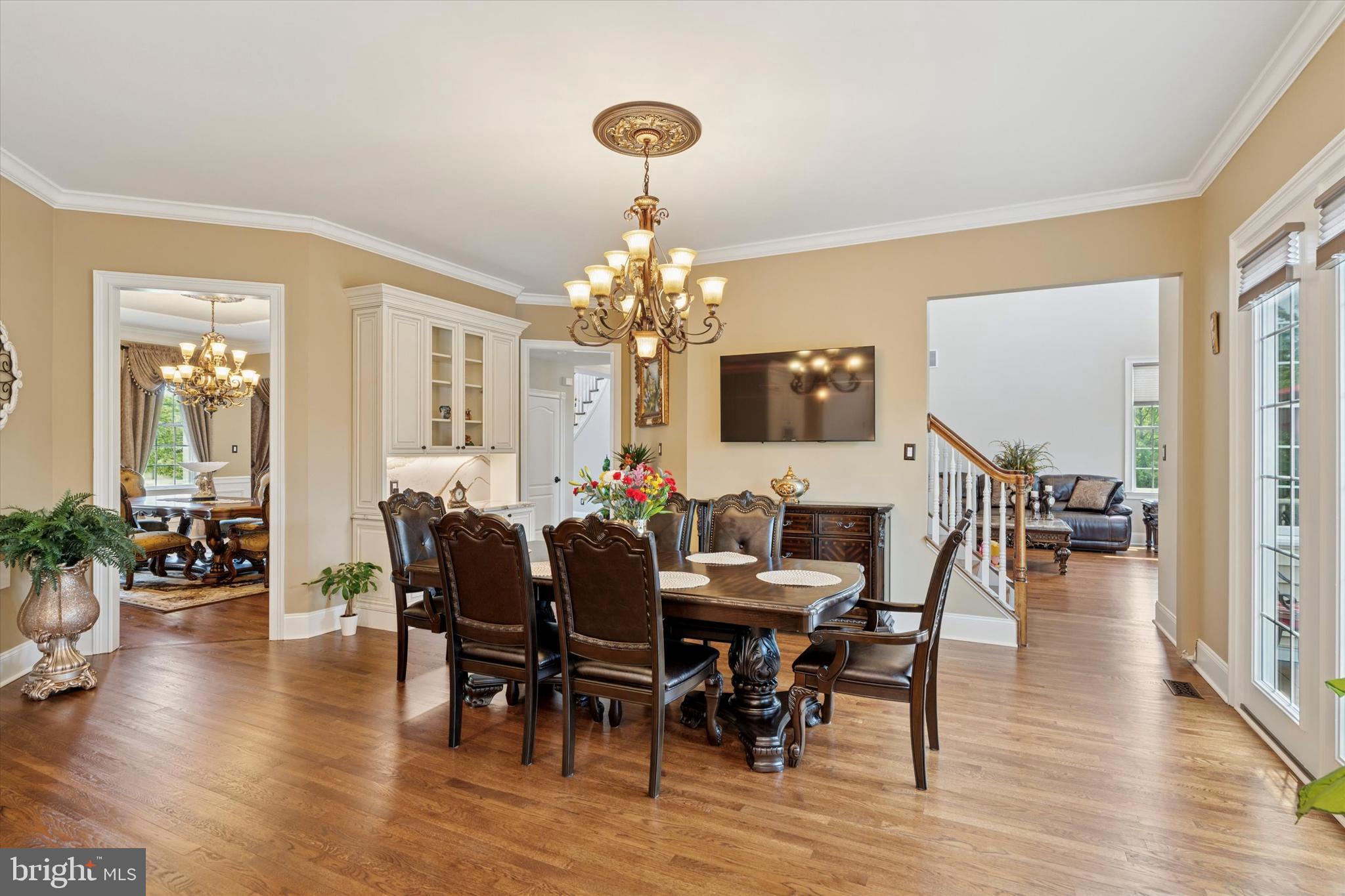 RIVERCREST - Residential