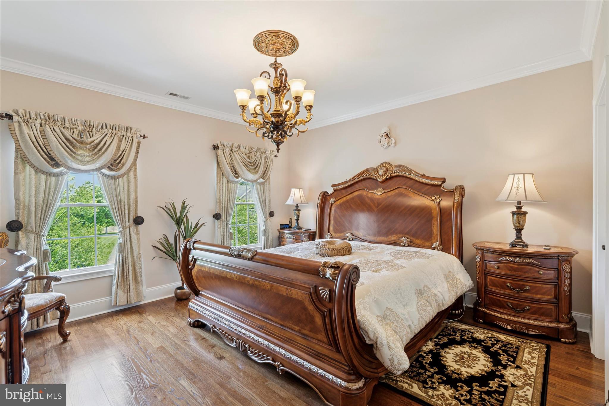 RIVERCREST - Residential