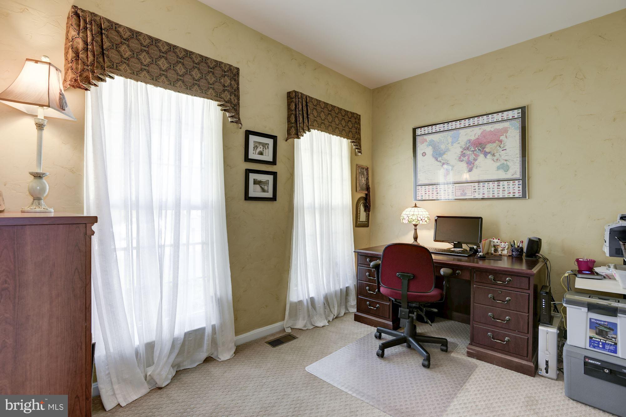 HIRST FARM - Residential