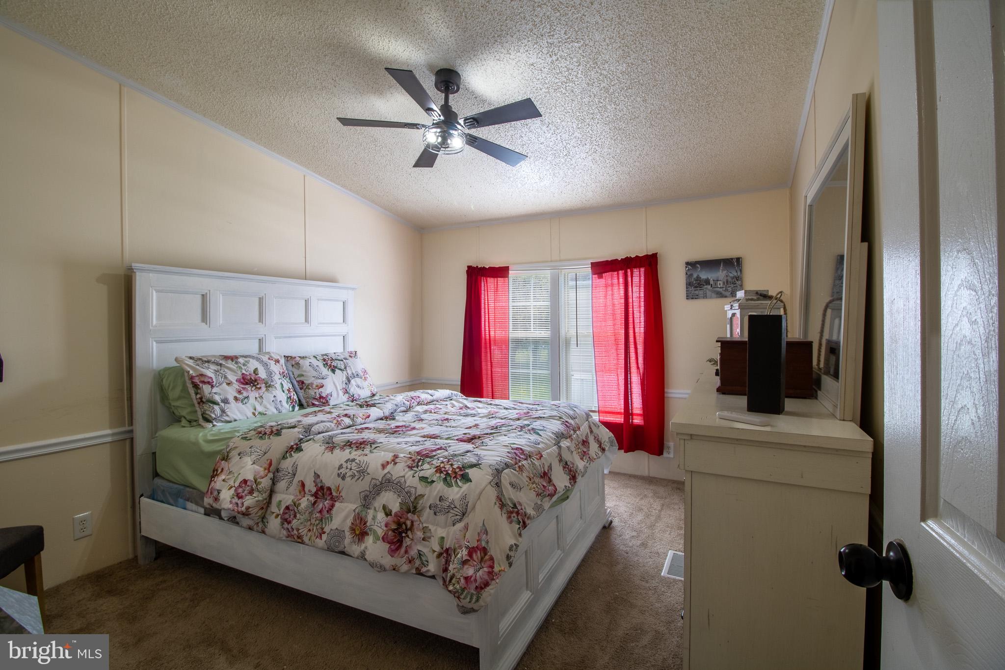 ROYAL CREST ESTATES - Residential