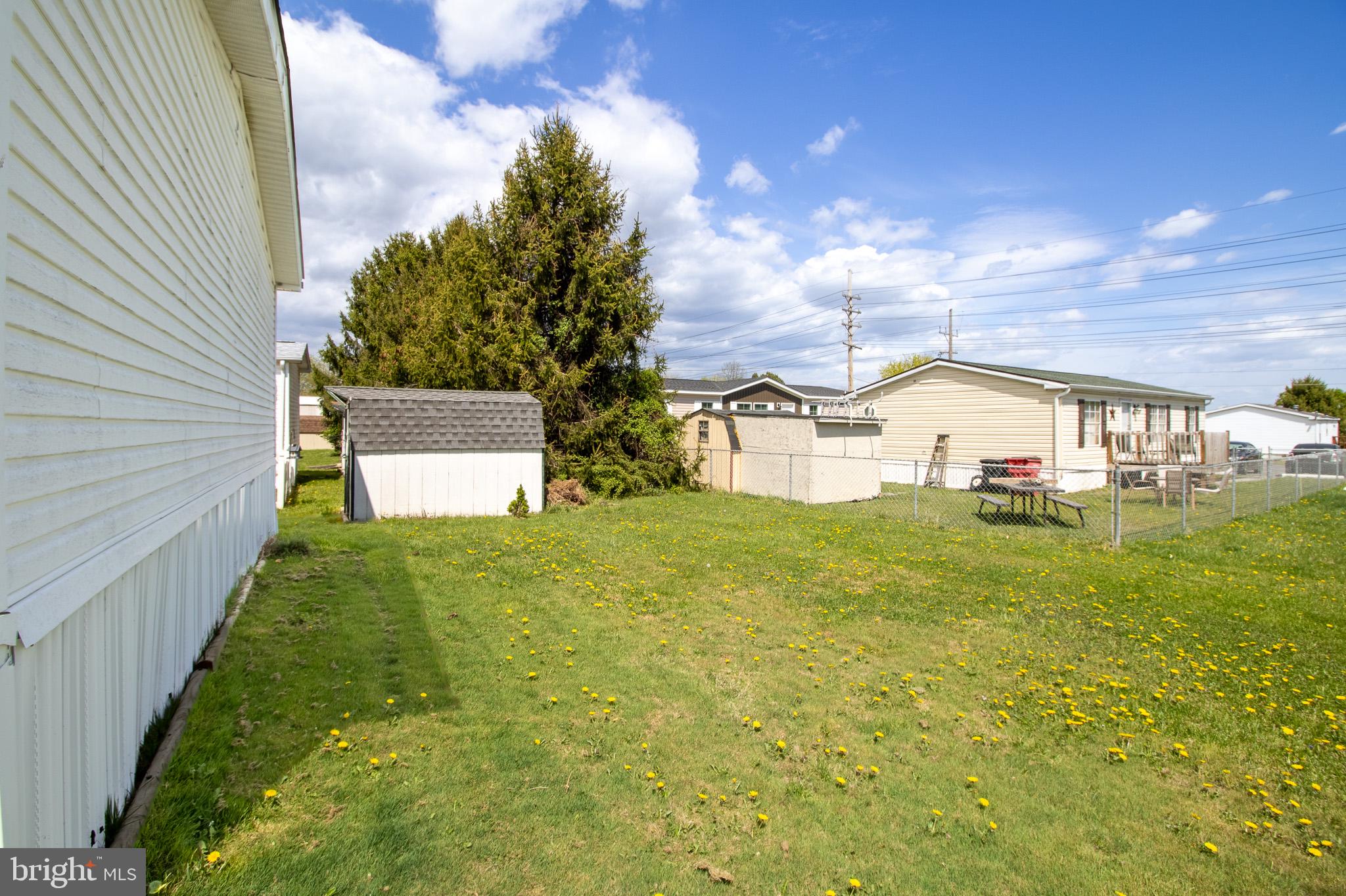 ROYAL CREST ESTATES - Residential