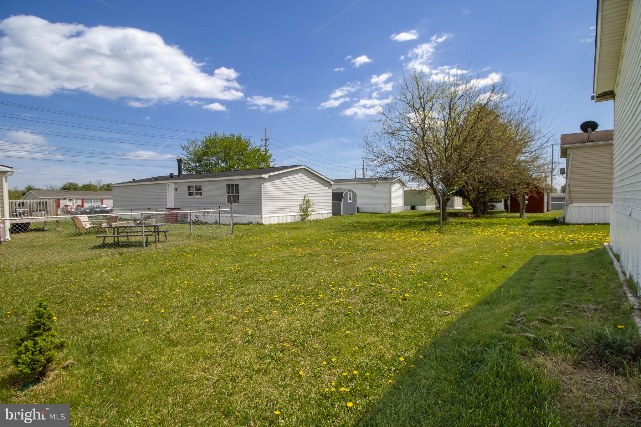 ROYAL CREST ESTATES - Residential