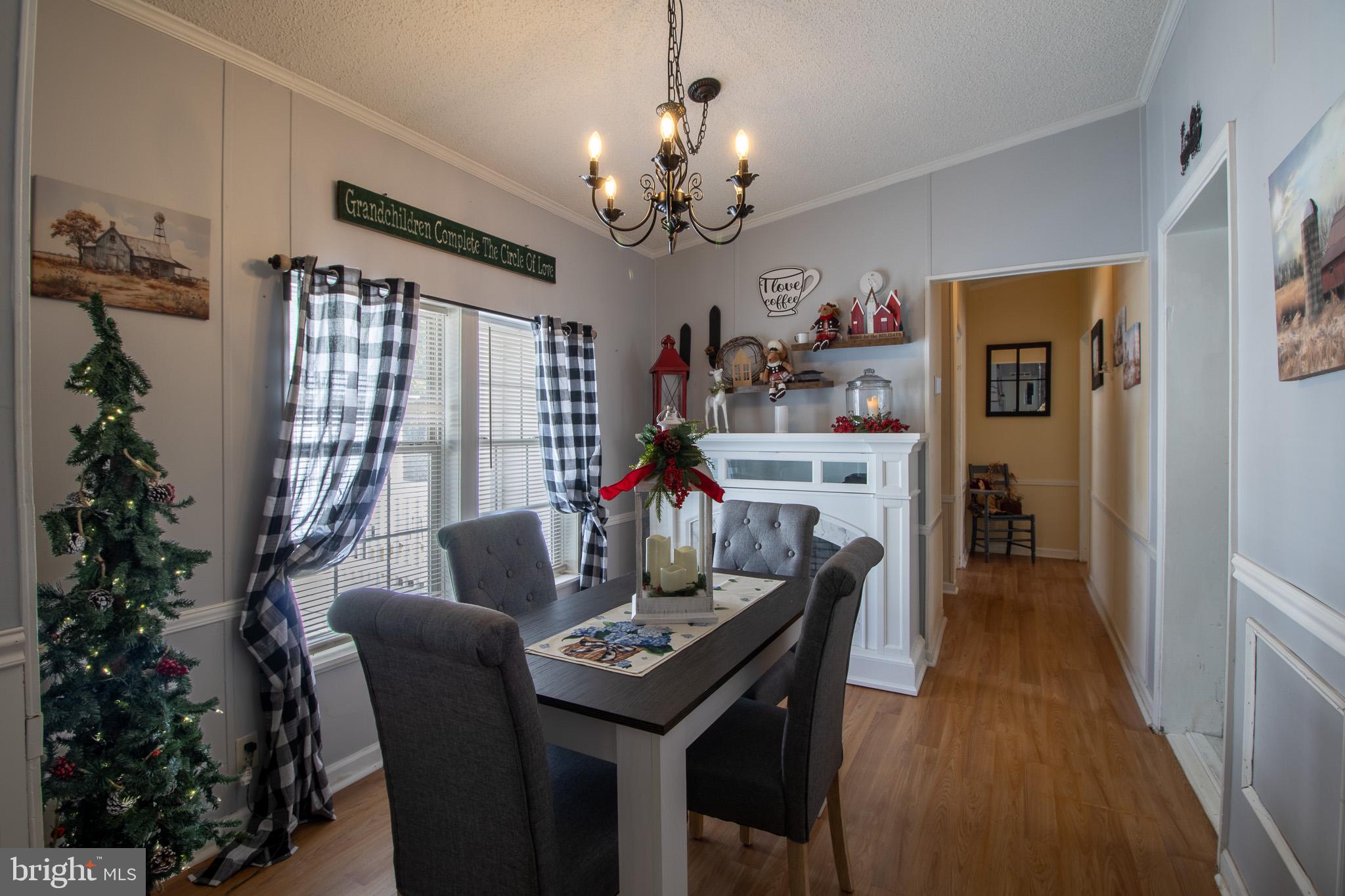 ROYAL CREST ESTATES - Residential