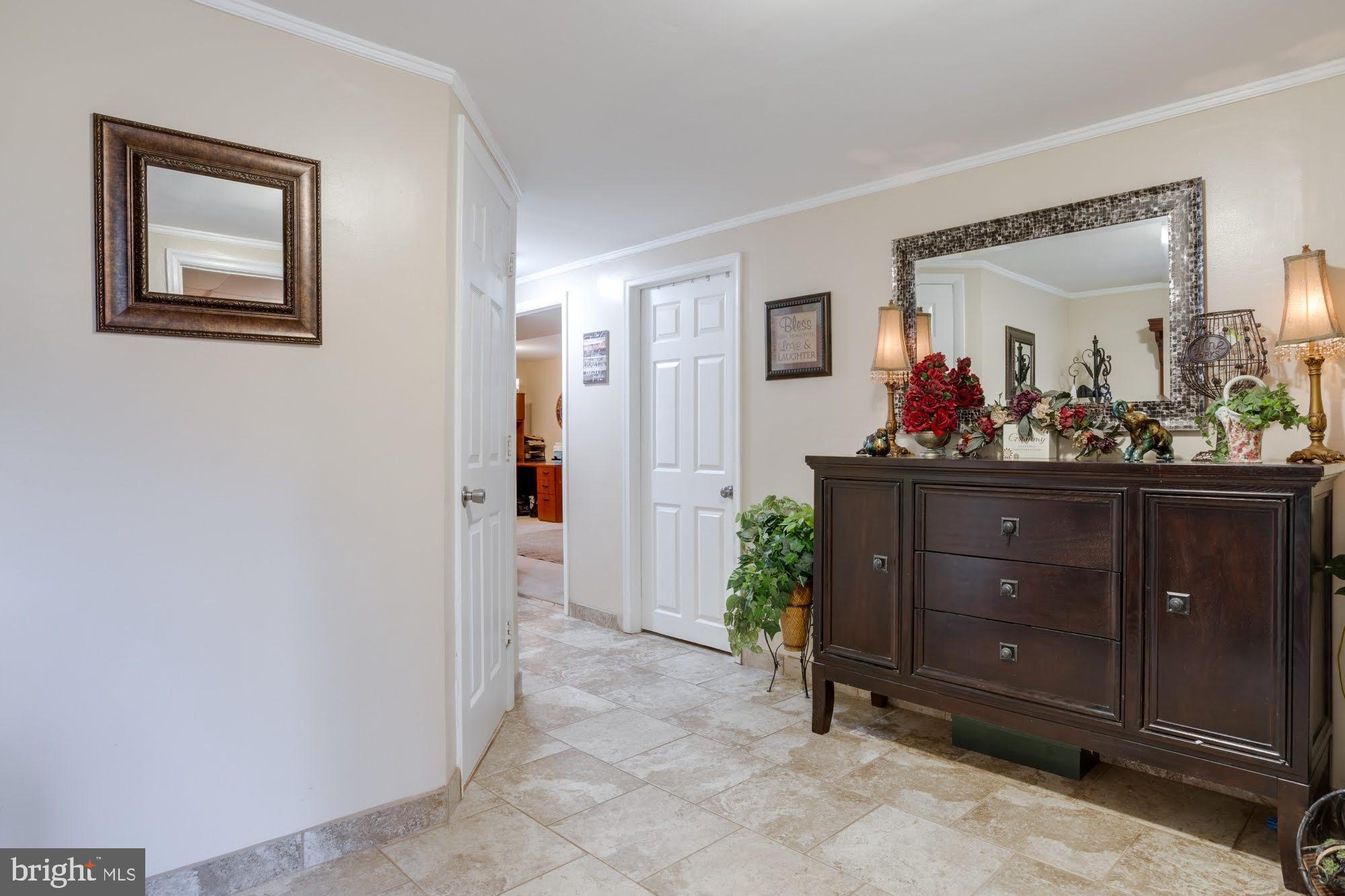 TOWN AND COUNTRY ESTATES - Residential