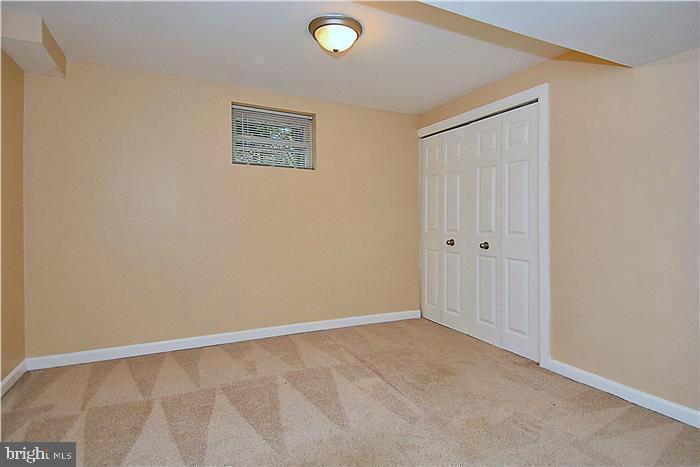 TOWN AND COUNTRY ESTATES - Residential