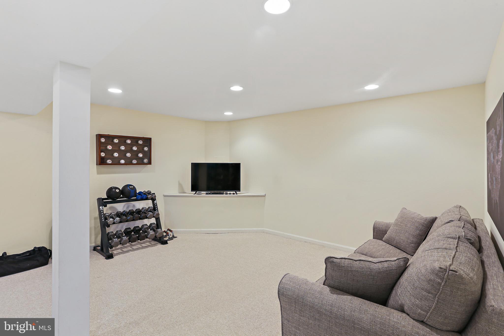 SHANNON RUN - Residential