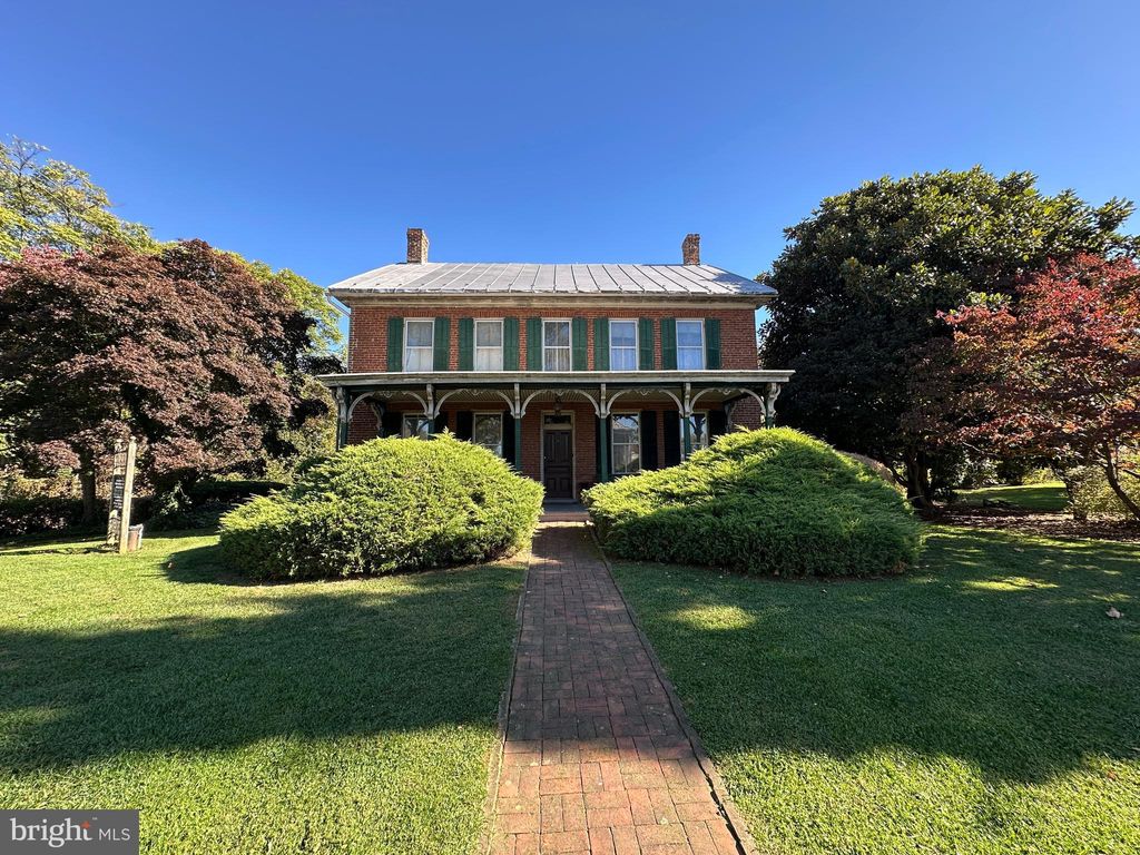 Photo of 12429 Angle Drive, CLEAR SPRING, MD 21722 (MLS # MDWA2032230)