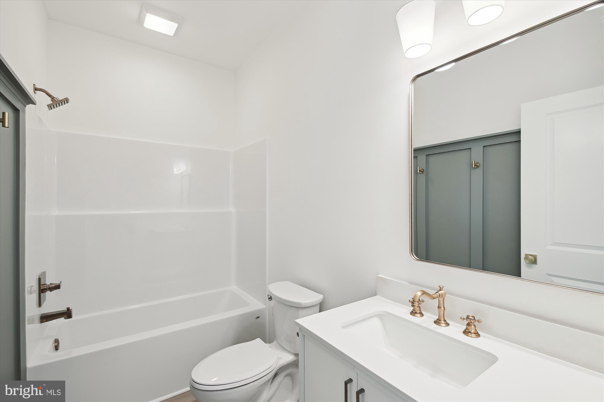 MOUNT VERNON - Residential