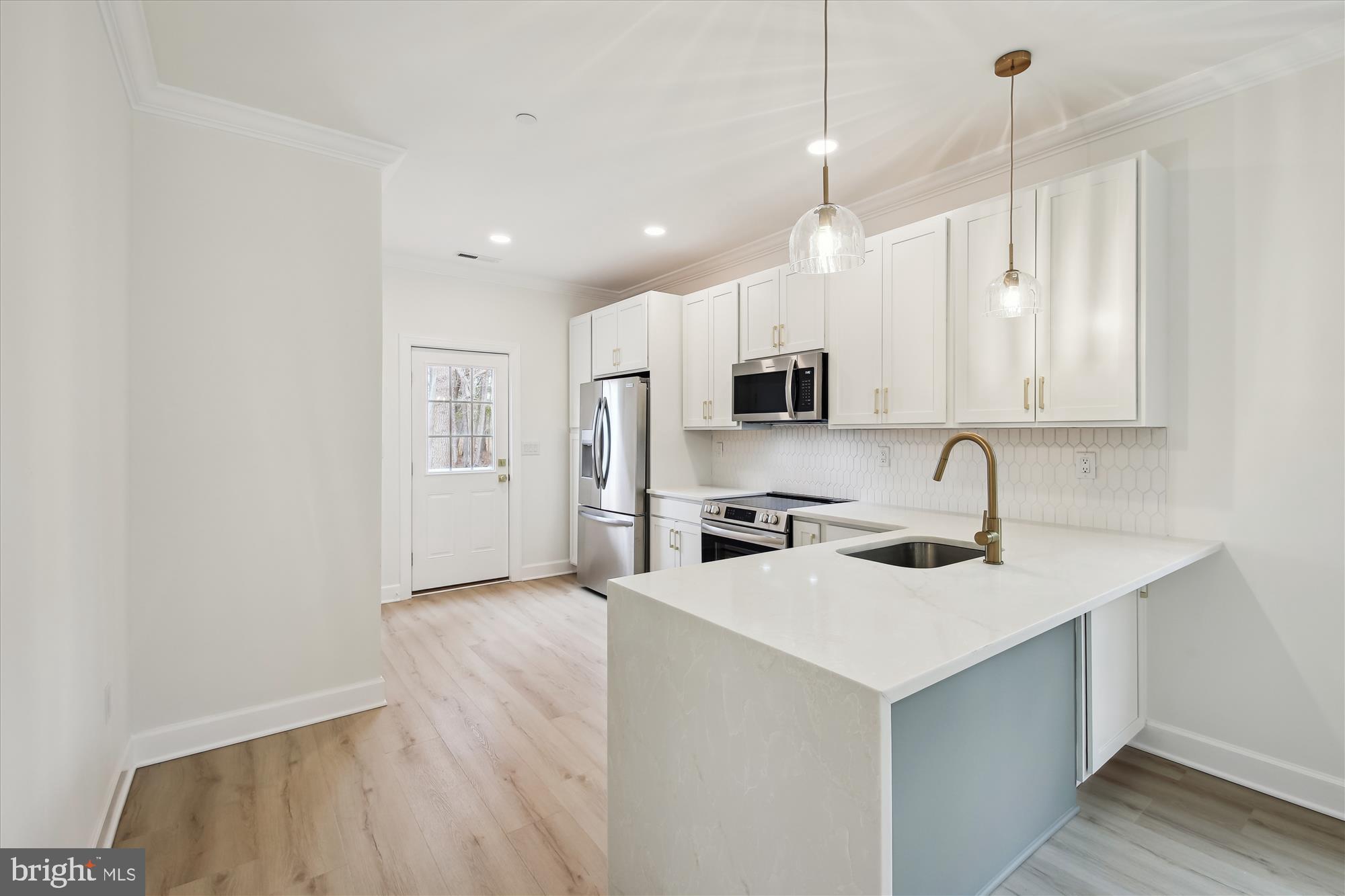 MOUNT VERNON - Residential