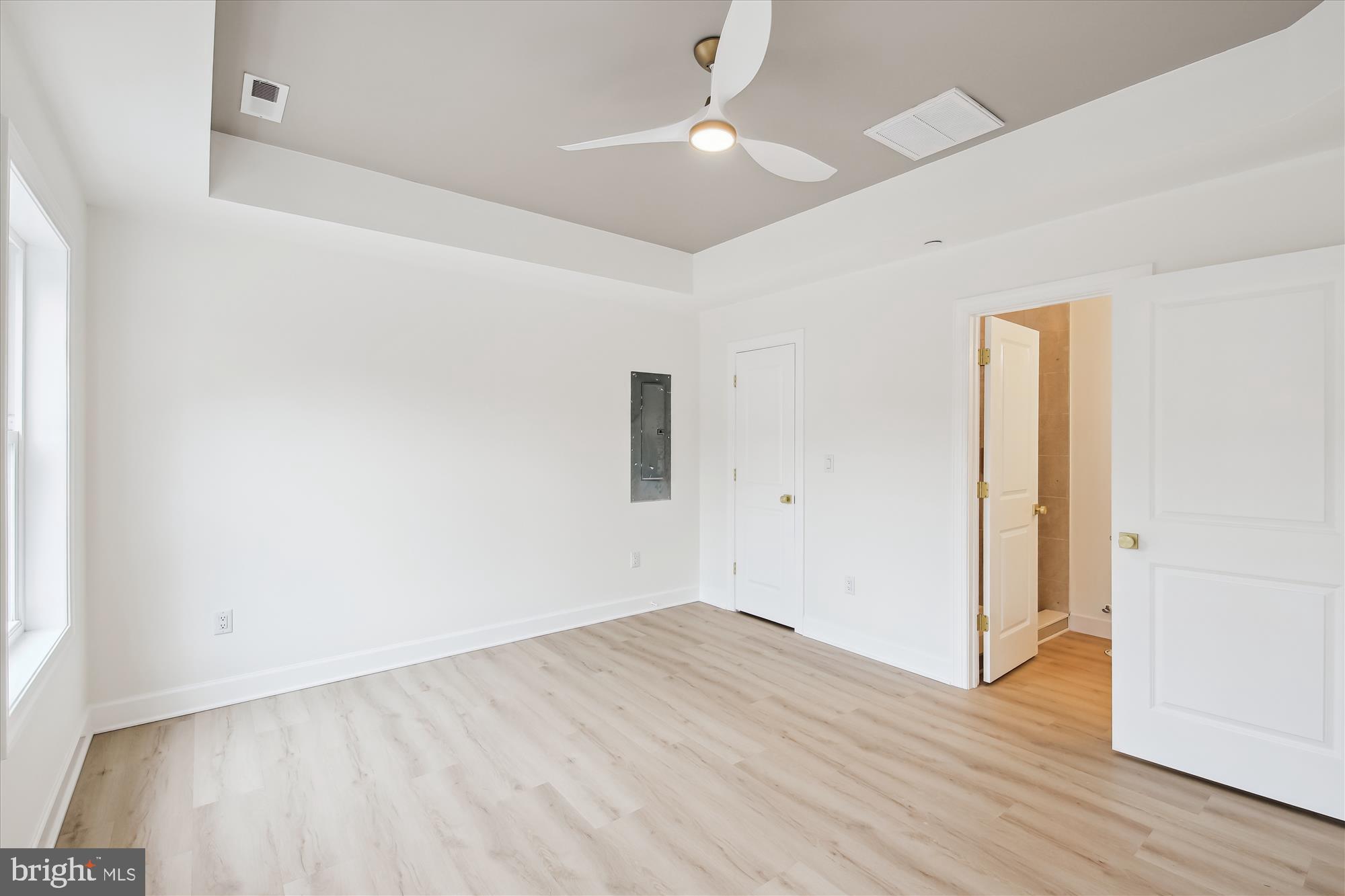 MOUNT VERNON - Residential