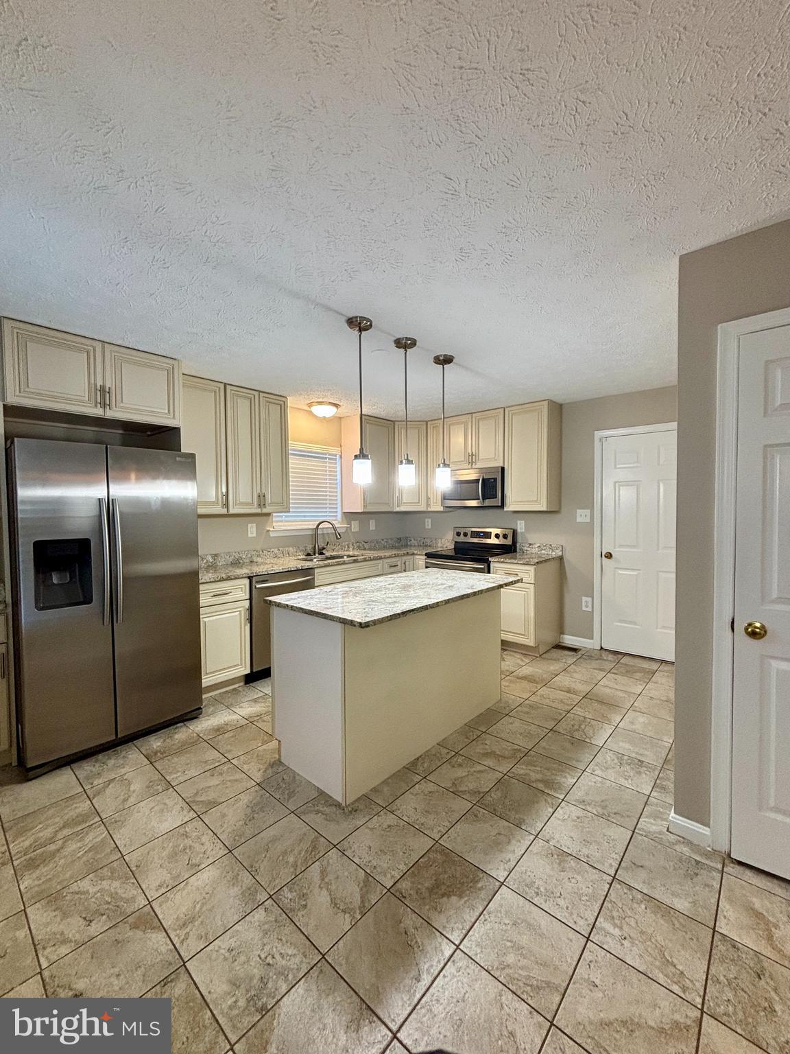 FIELDSIDE AT ST CHARLES - Residential Lease